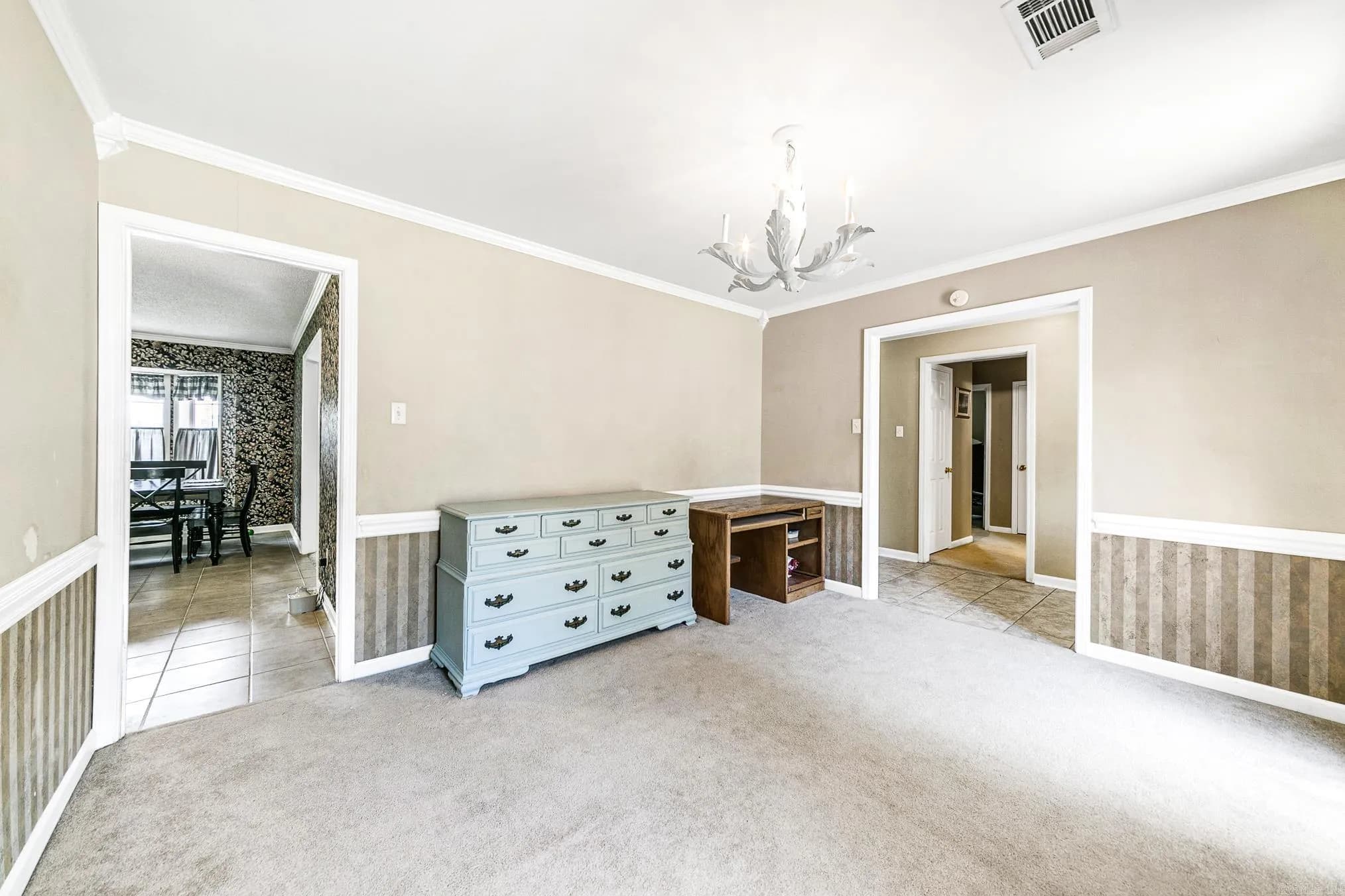 Property at 20  Brentwood - Image 6
