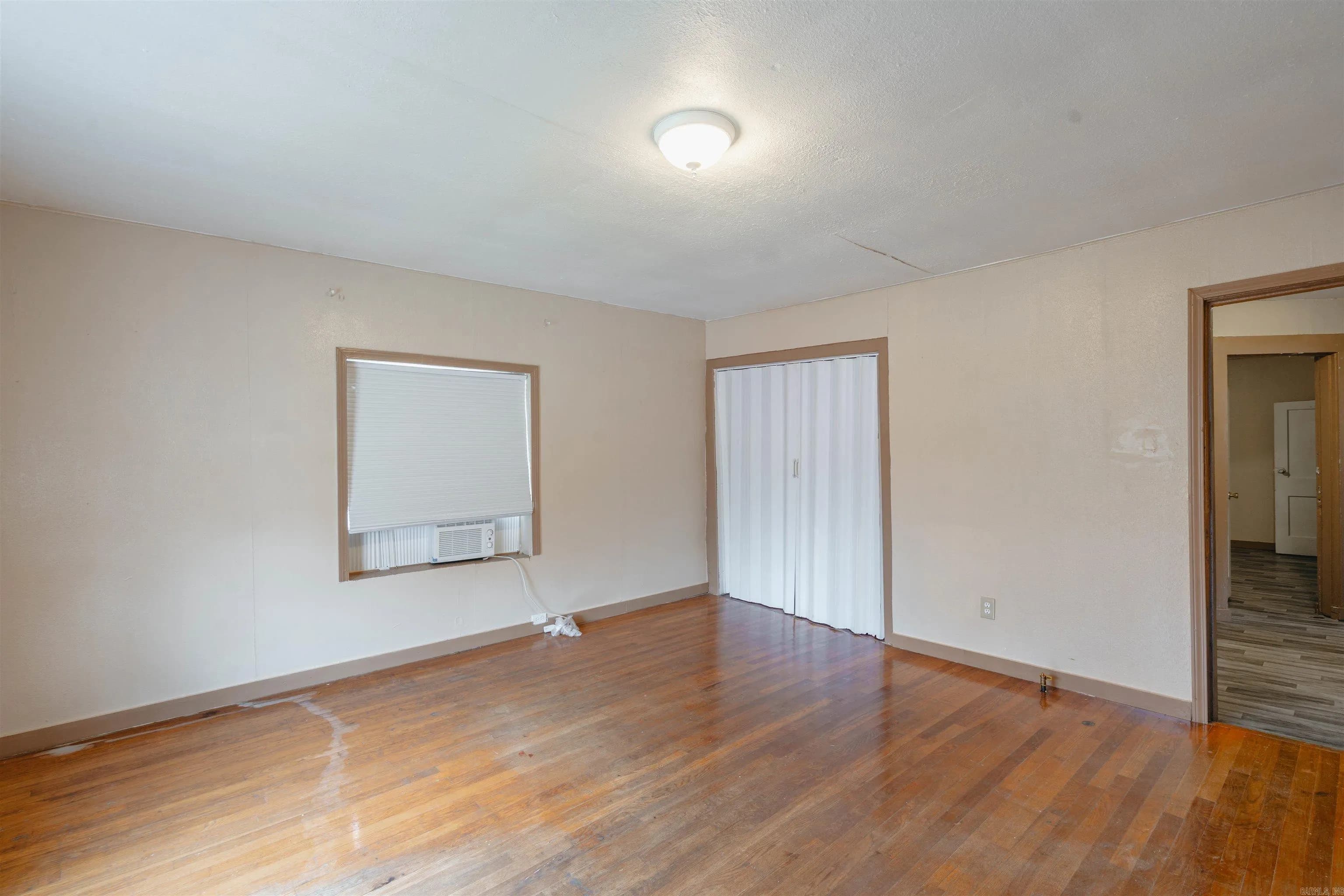Property at 4300 W 17th - Image 6
