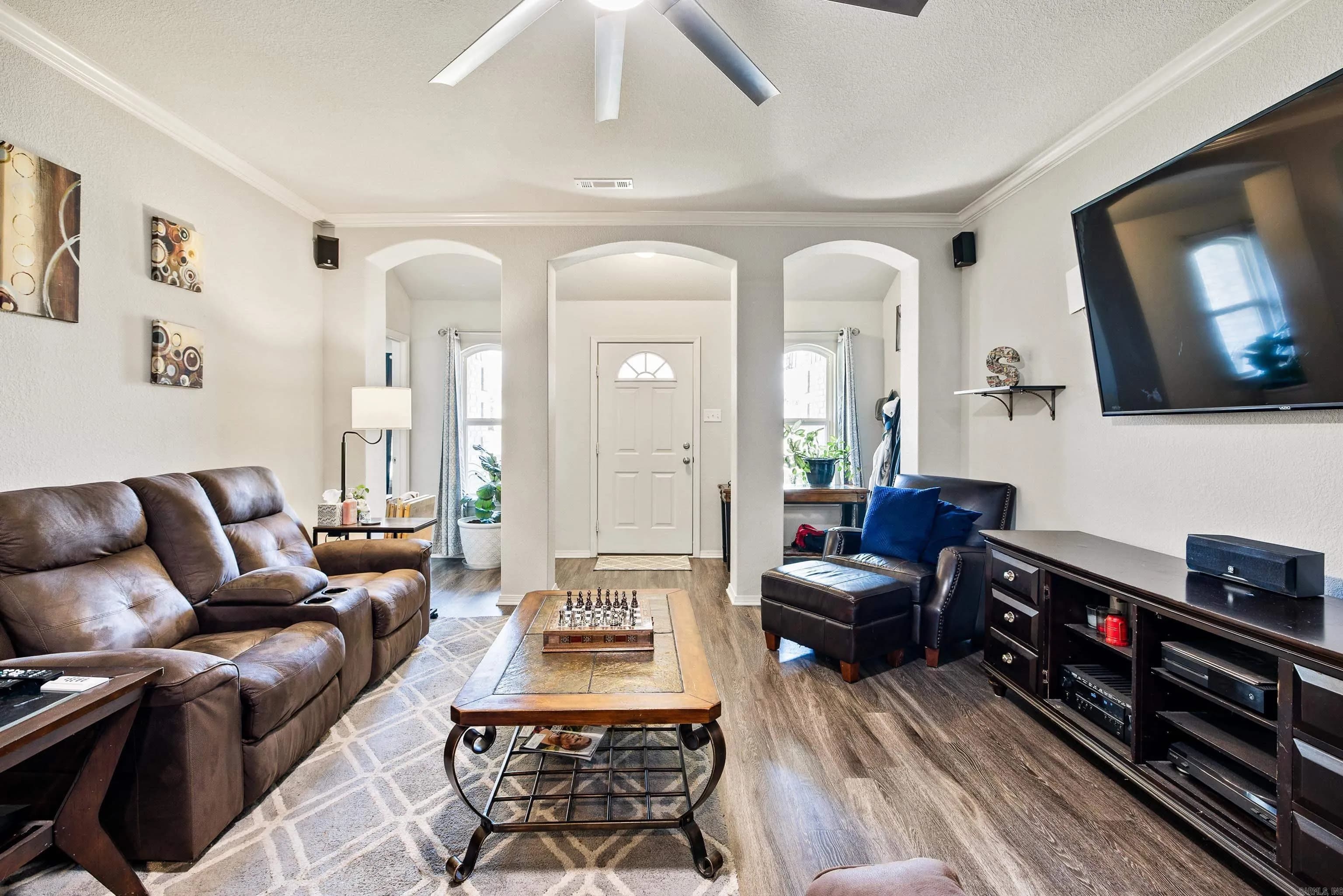 Property at 6480  Amalie drive - Image 16