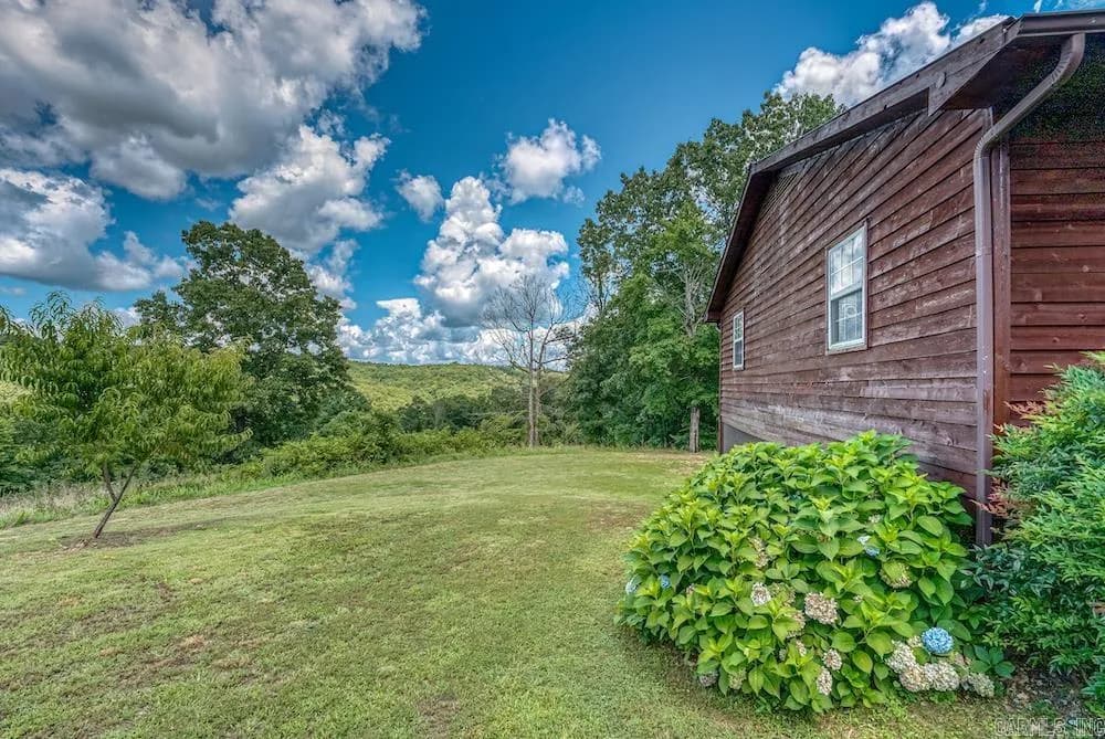 Property at 970  Fawn drive - Image 17