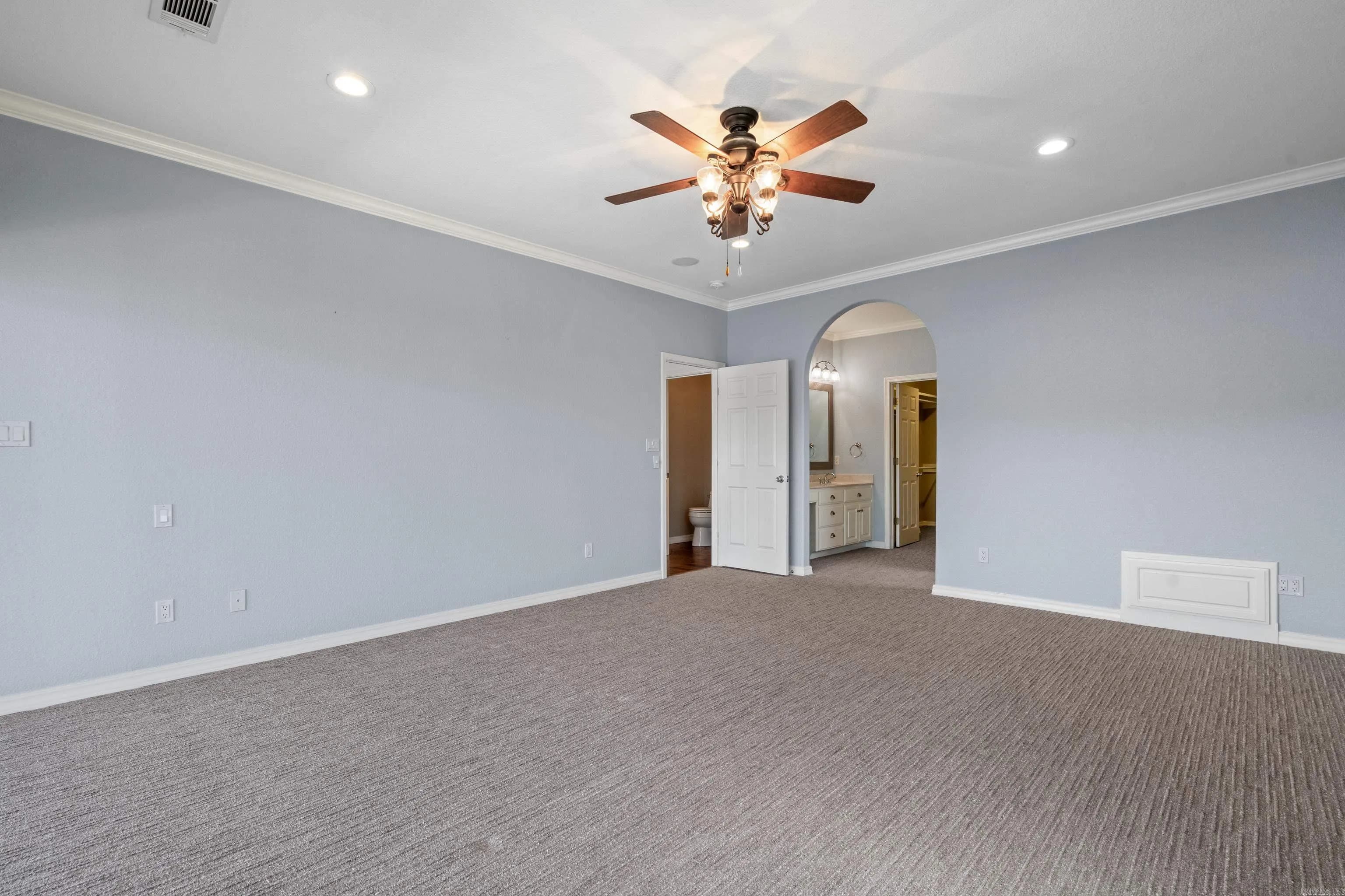 Property at 220  Mcdonald - Image 14