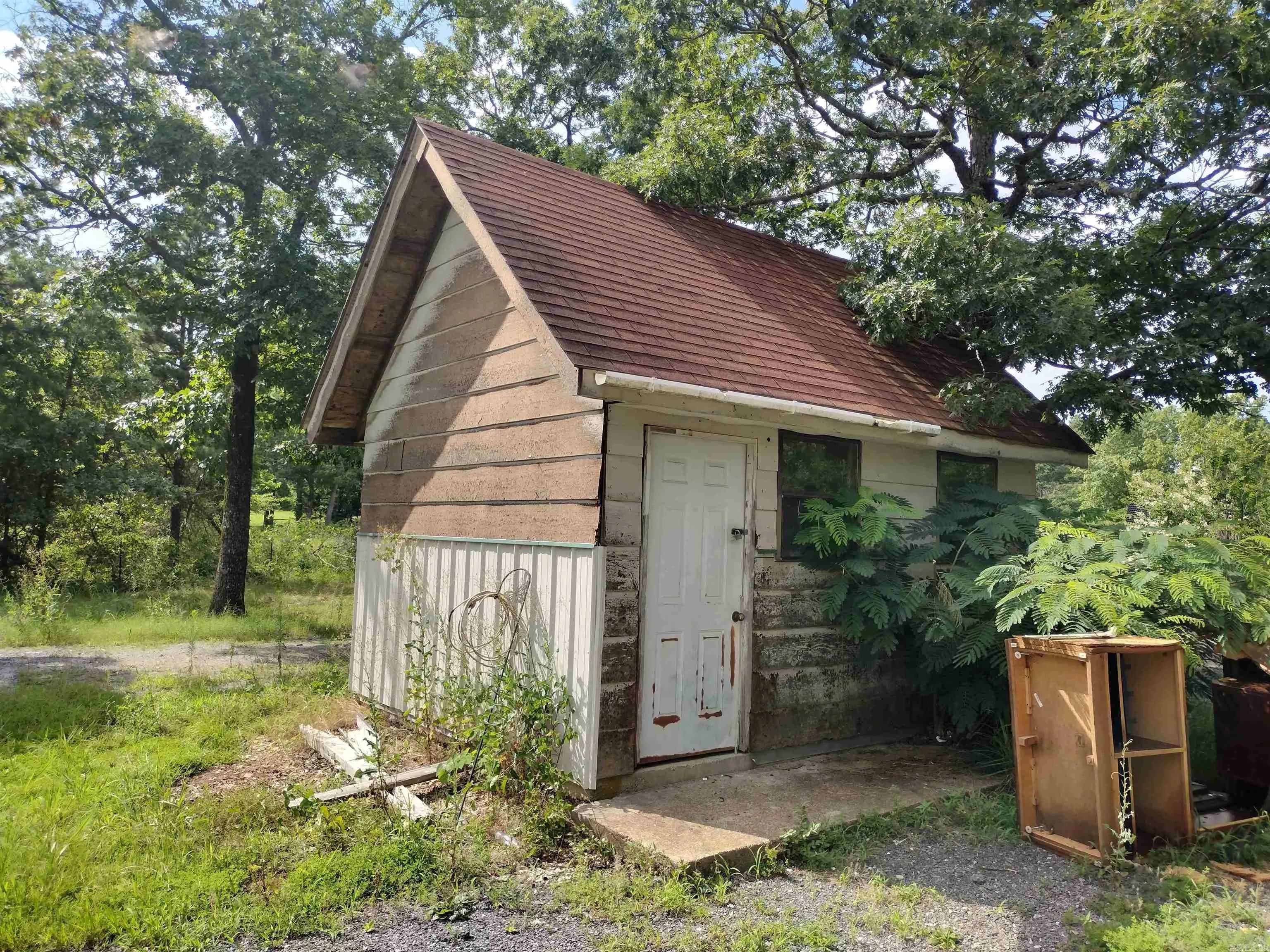 Property at 146  Northcut road - Image 4