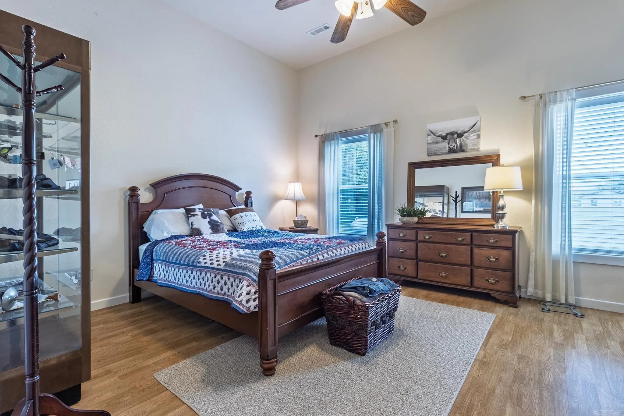 Property at 2617  Shipps - Image 13
