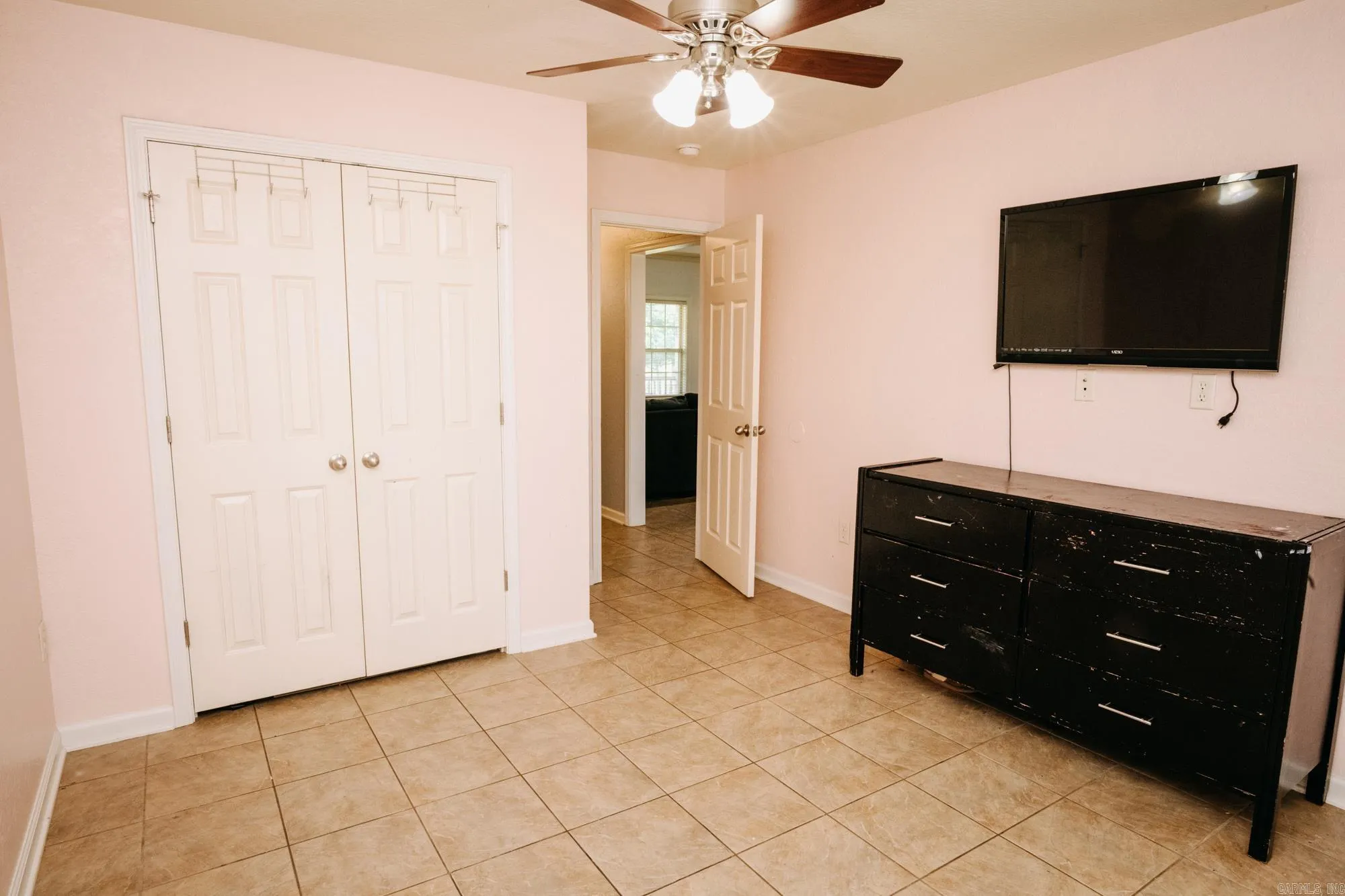 Property at 8306  Sagebrush - Image 18