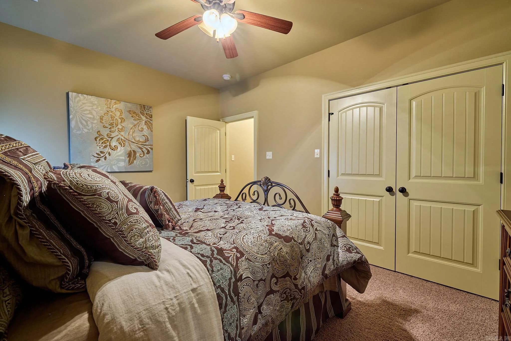 Property at 6220  Pierce manse loop - Image 41