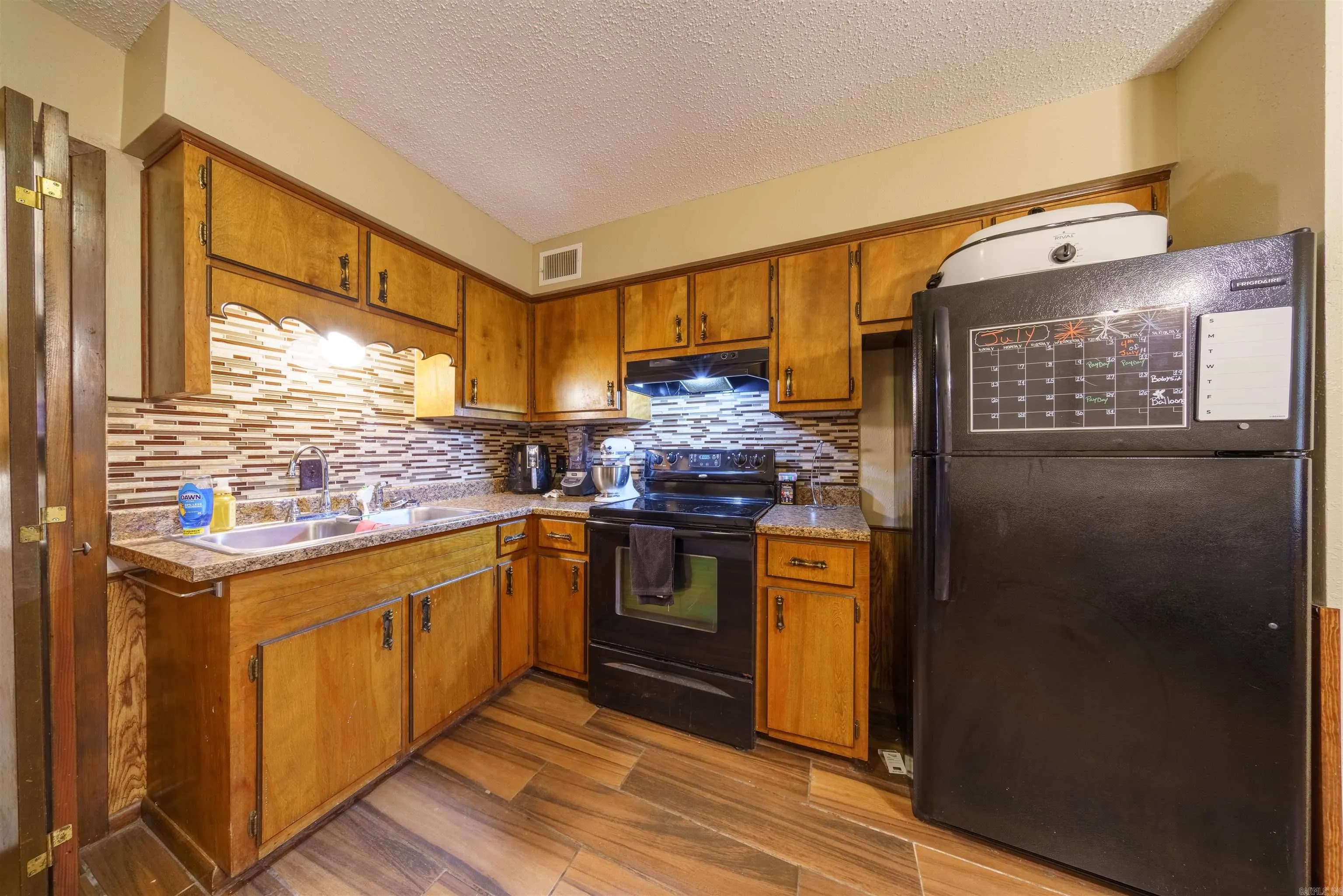 Property at 65  Oak - Image 14