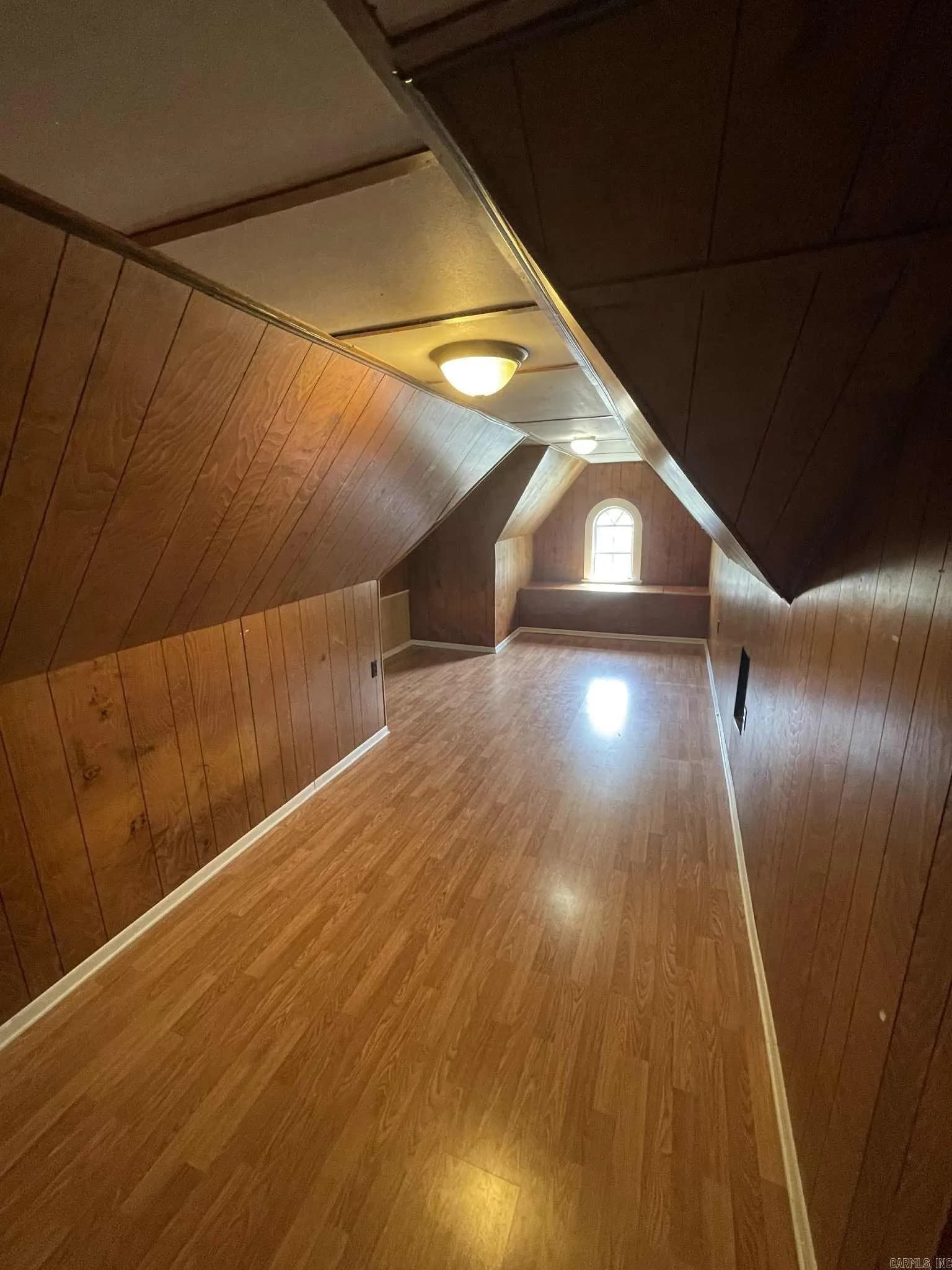 Property at 808 S College - Image 25