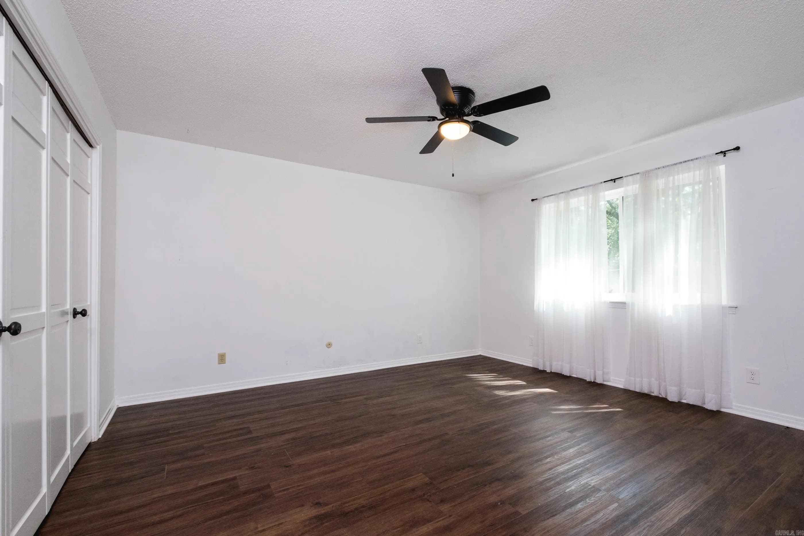 Property at 2016  Topf - Image 46