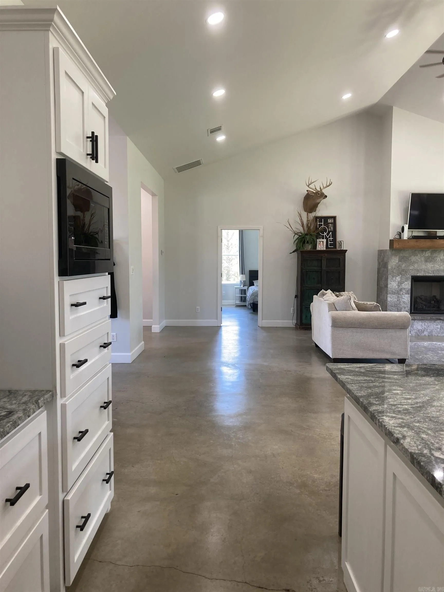 Property at 197  Country view - Image 33