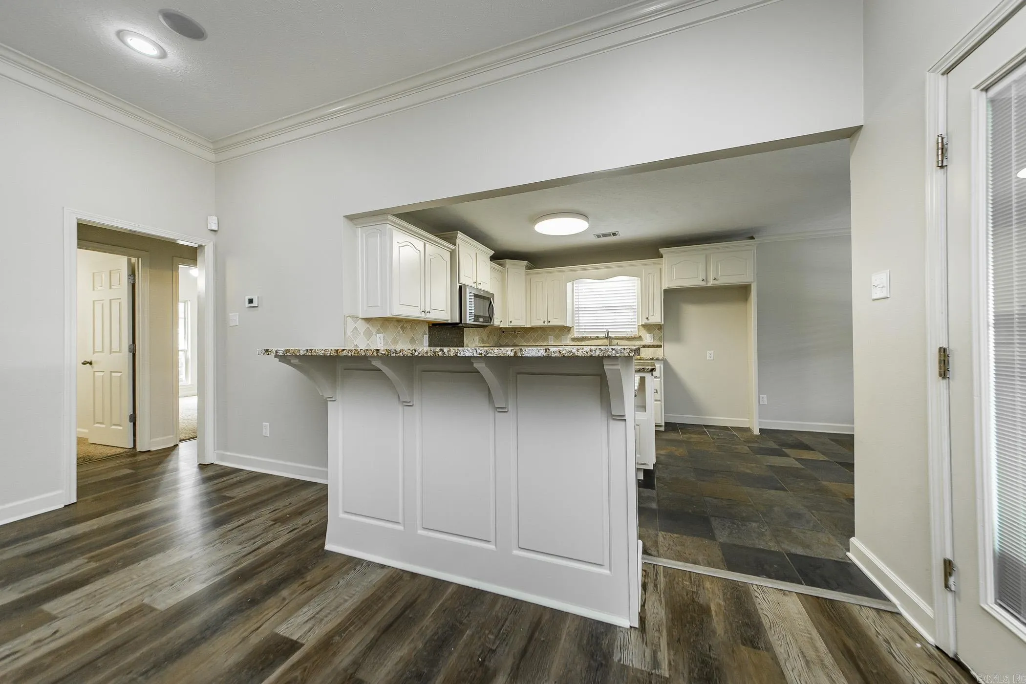 Property at 130  Alma - Image 11