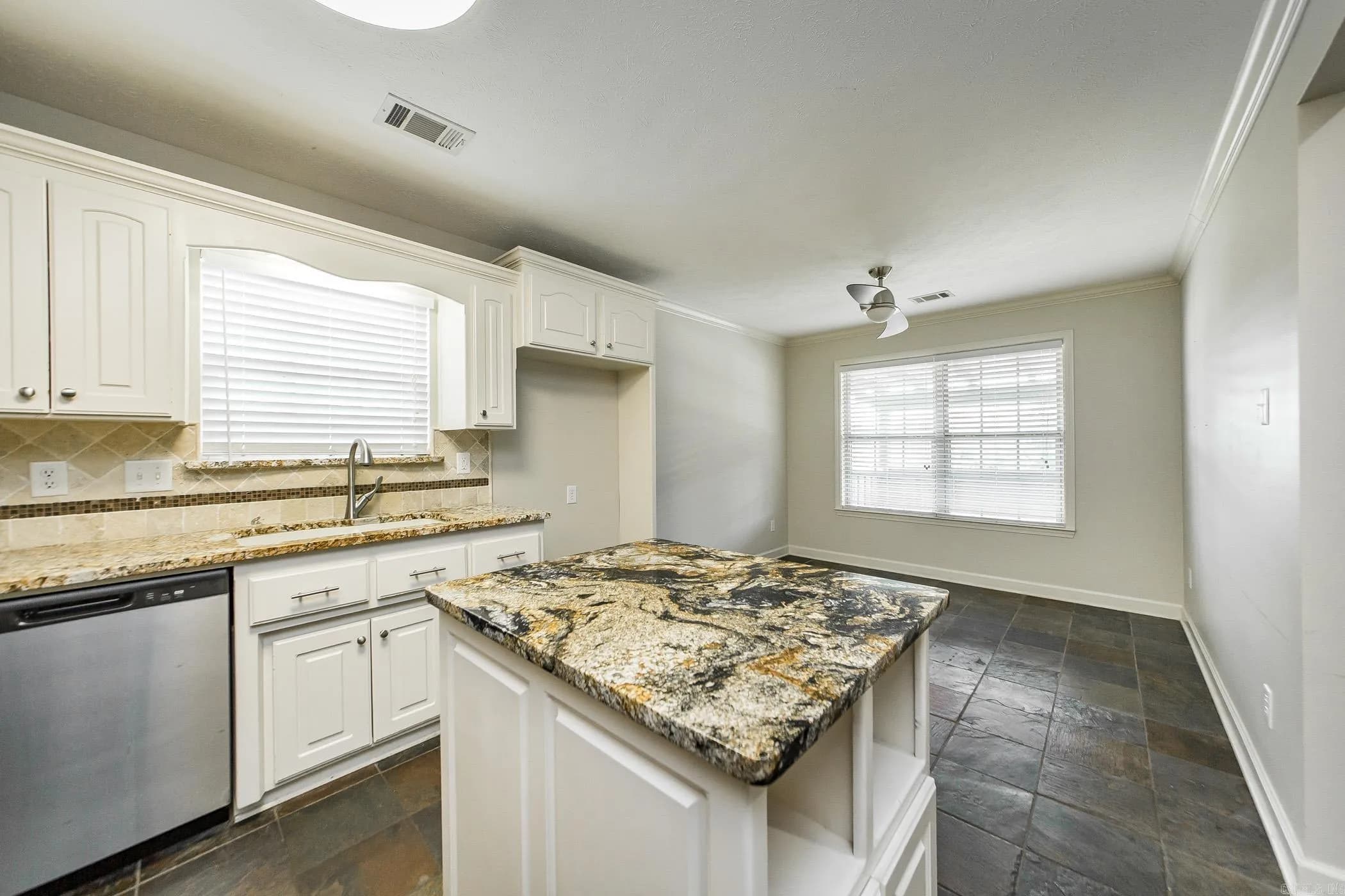 Property at 130  Alma - Image 16