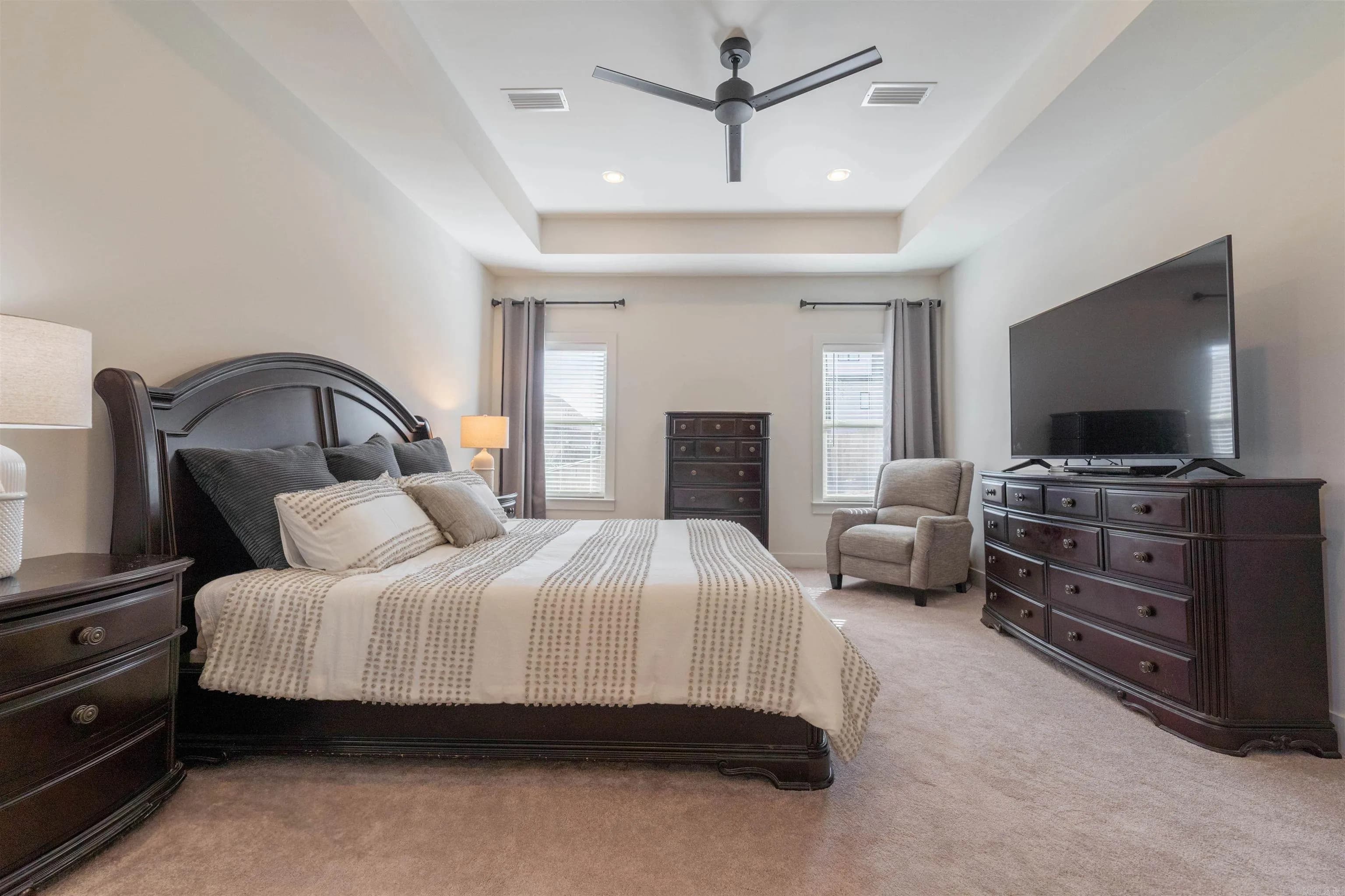 Property at 19  Sagamore - Image 12