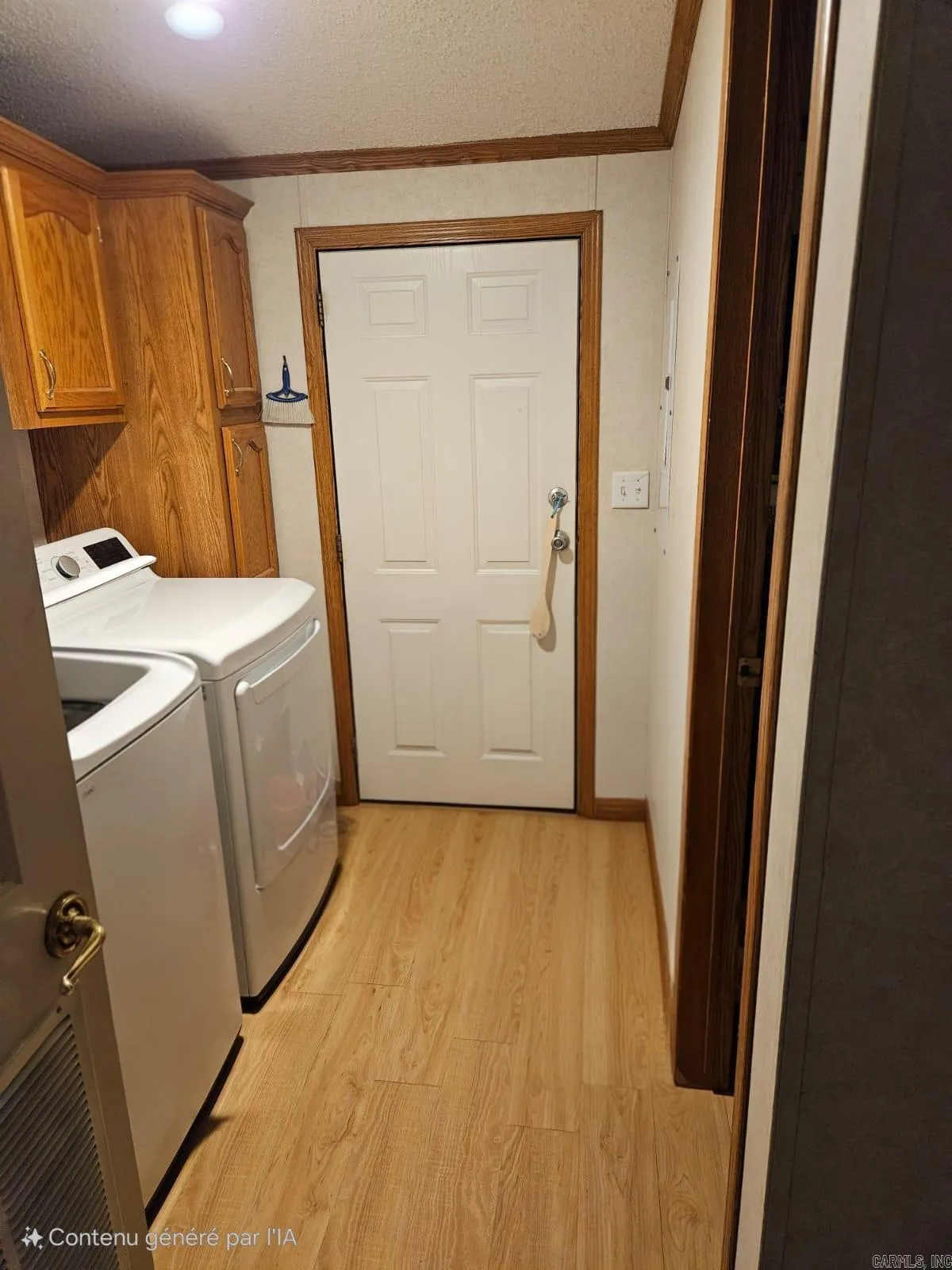 Property at 97  Summerwood - Image 22