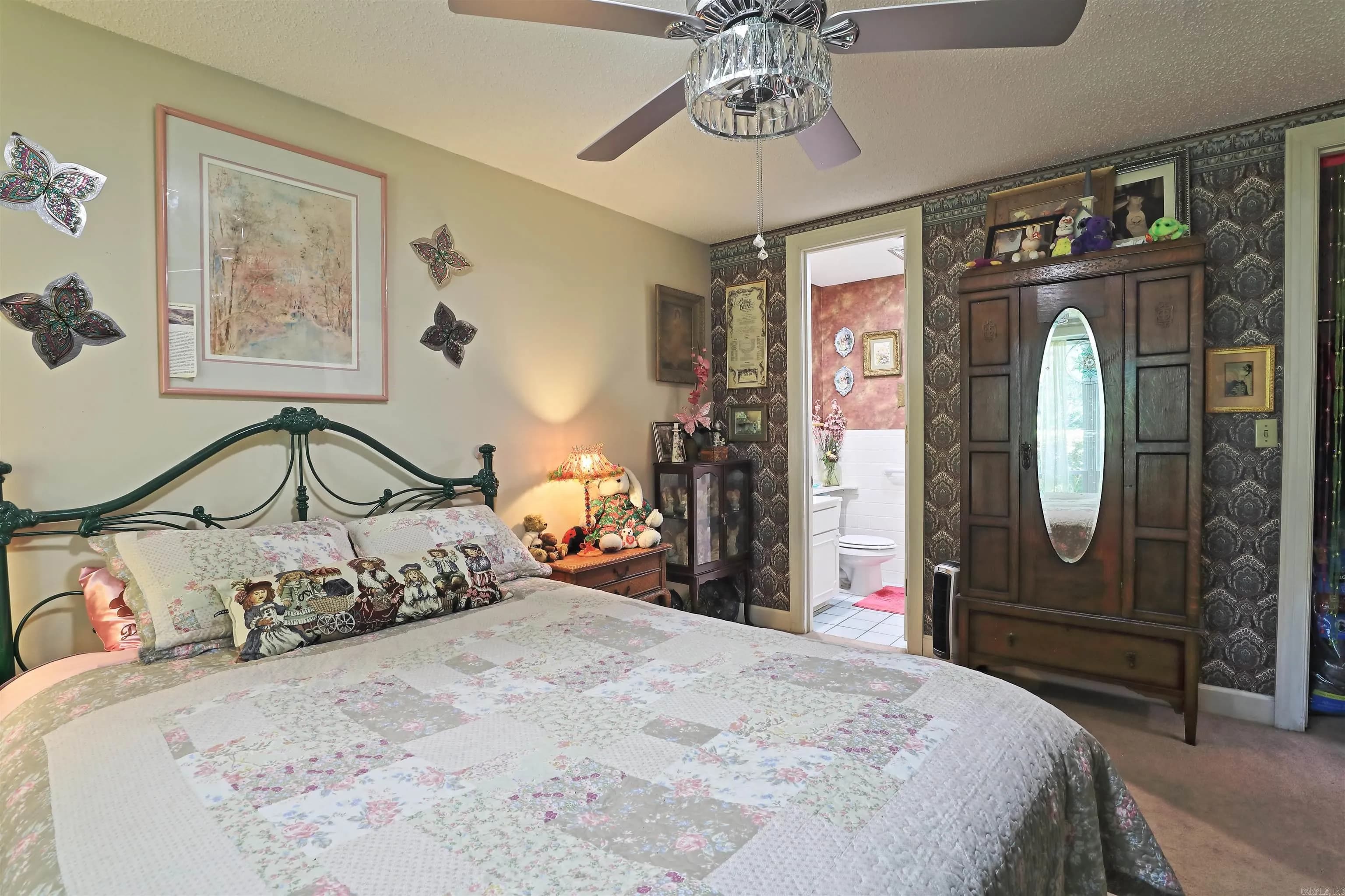 Property at 12  Westridge - Image 27