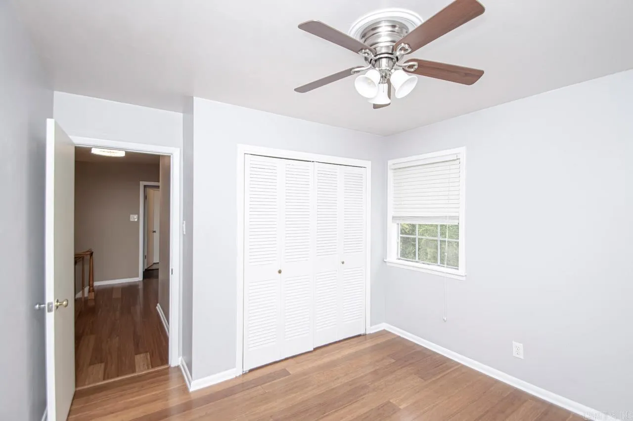 Property at 7020  Amherst - Image 16
