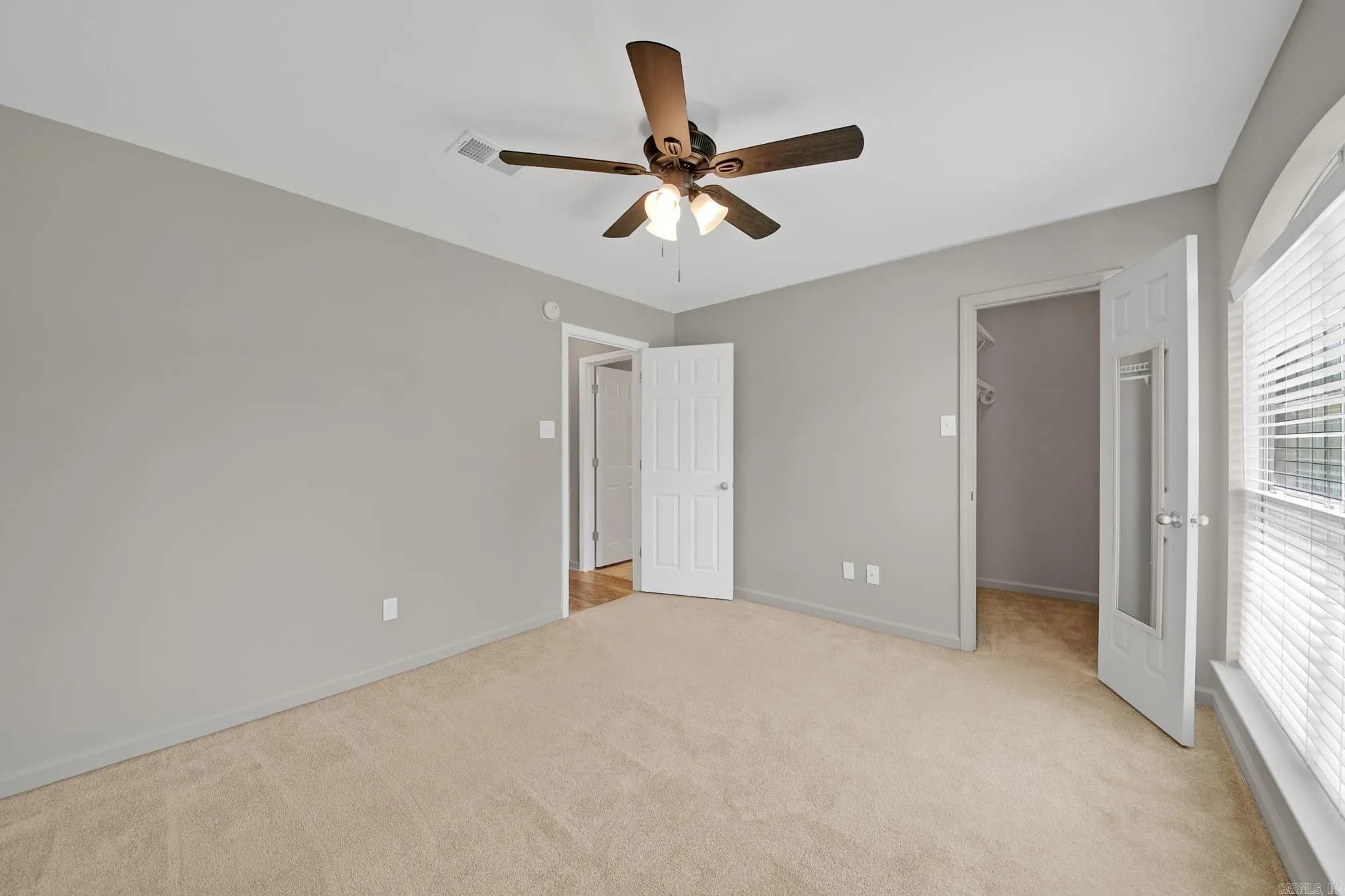 Property at 14  Haywood - Image 25