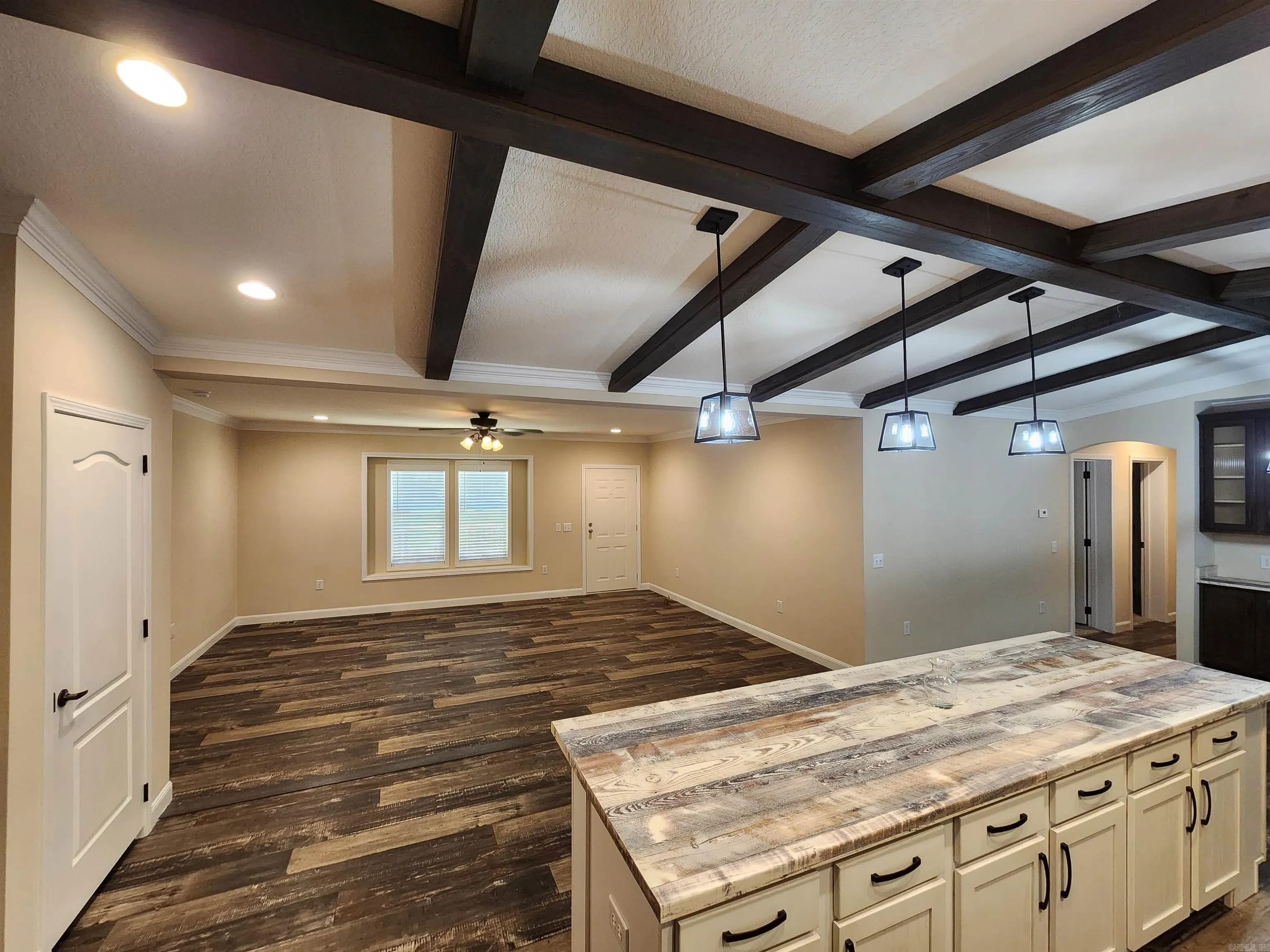 Property at 196  Parks - Image 27