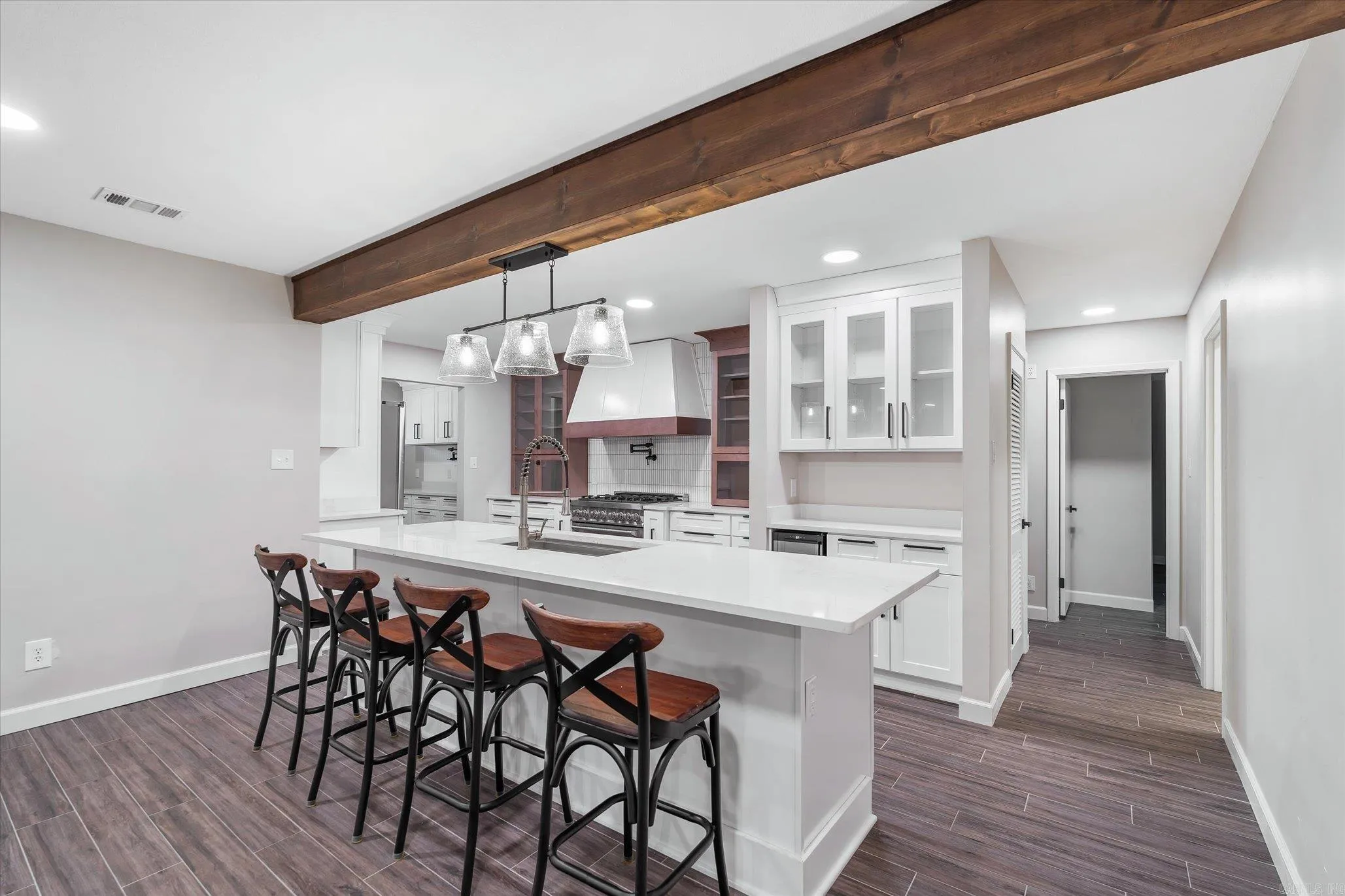 Property at 712  Buttry - Image 14