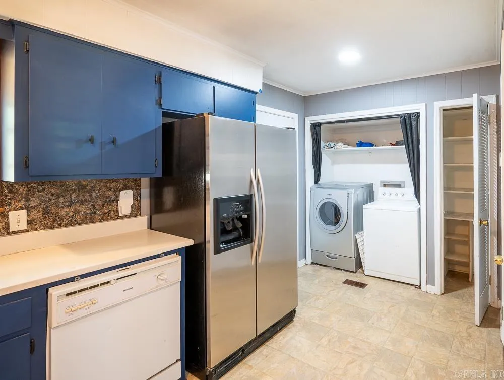 Property at 9516  Wiggins - Image 15