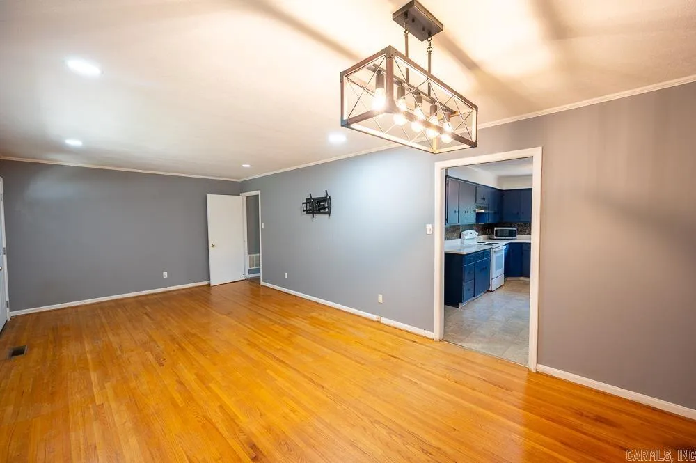 Property at 9516  Wiggins - Image 6