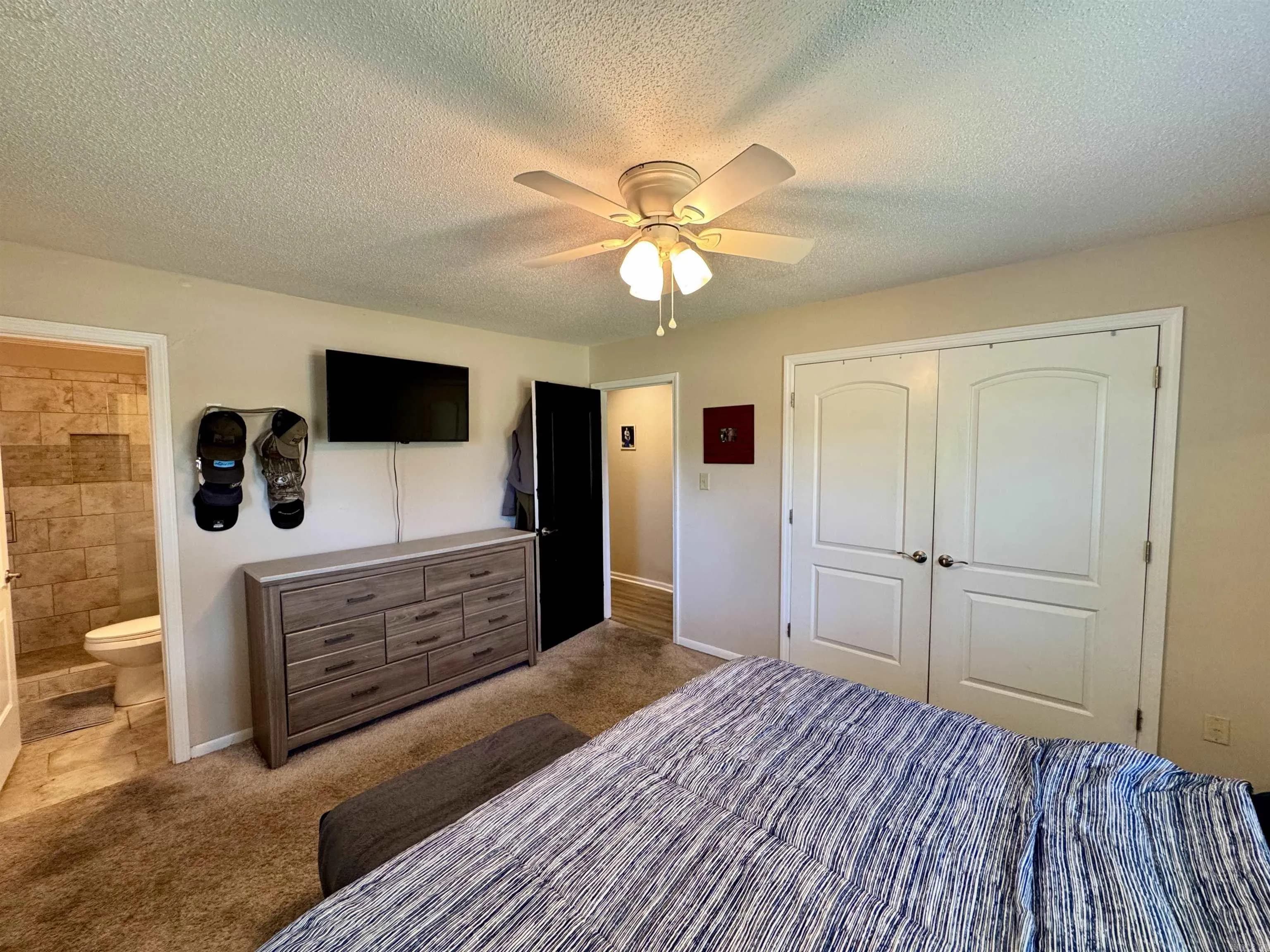 Property at 101  Lecroy - Image 16