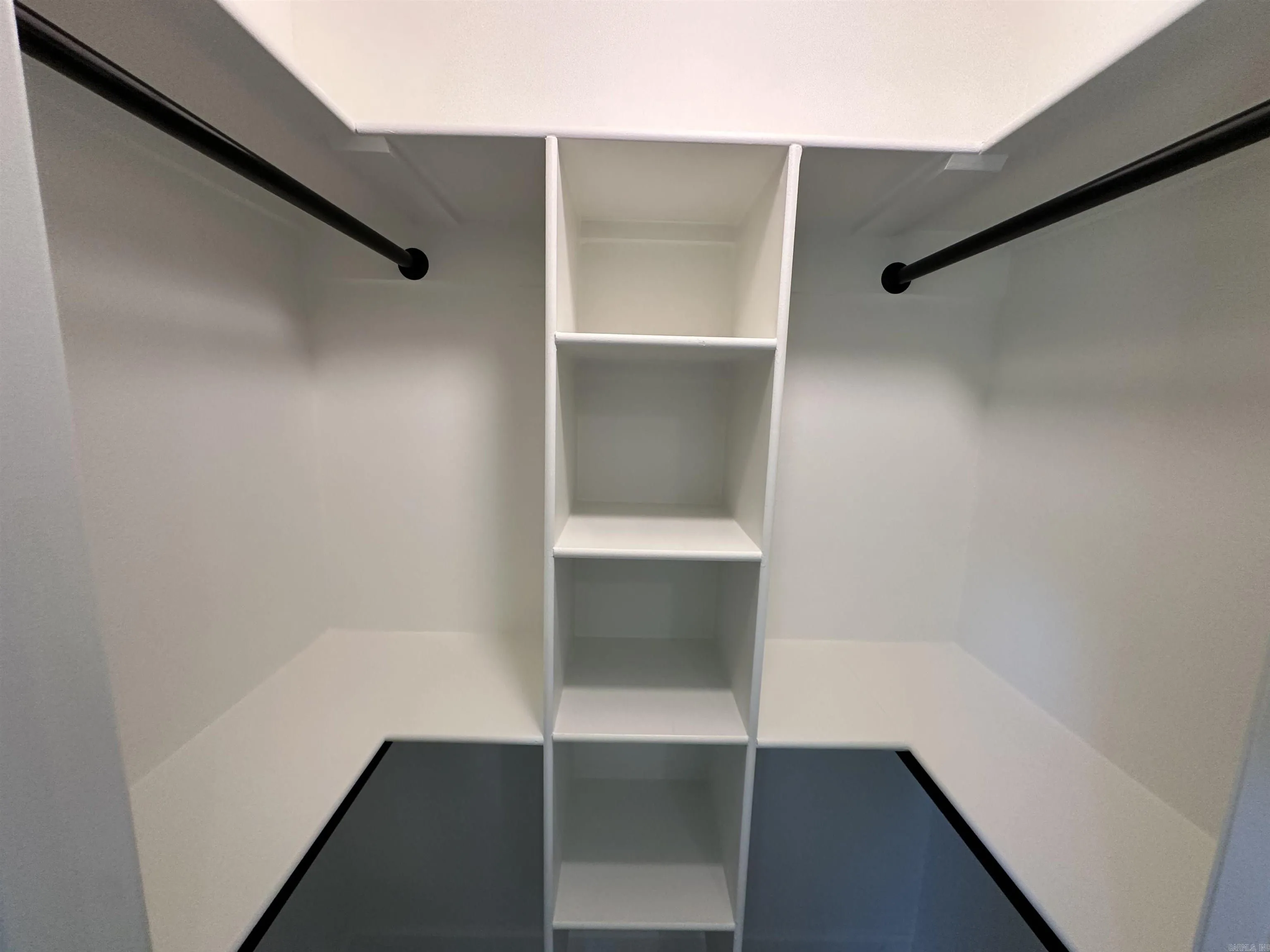 Property at 2218  Nichols - Image 30