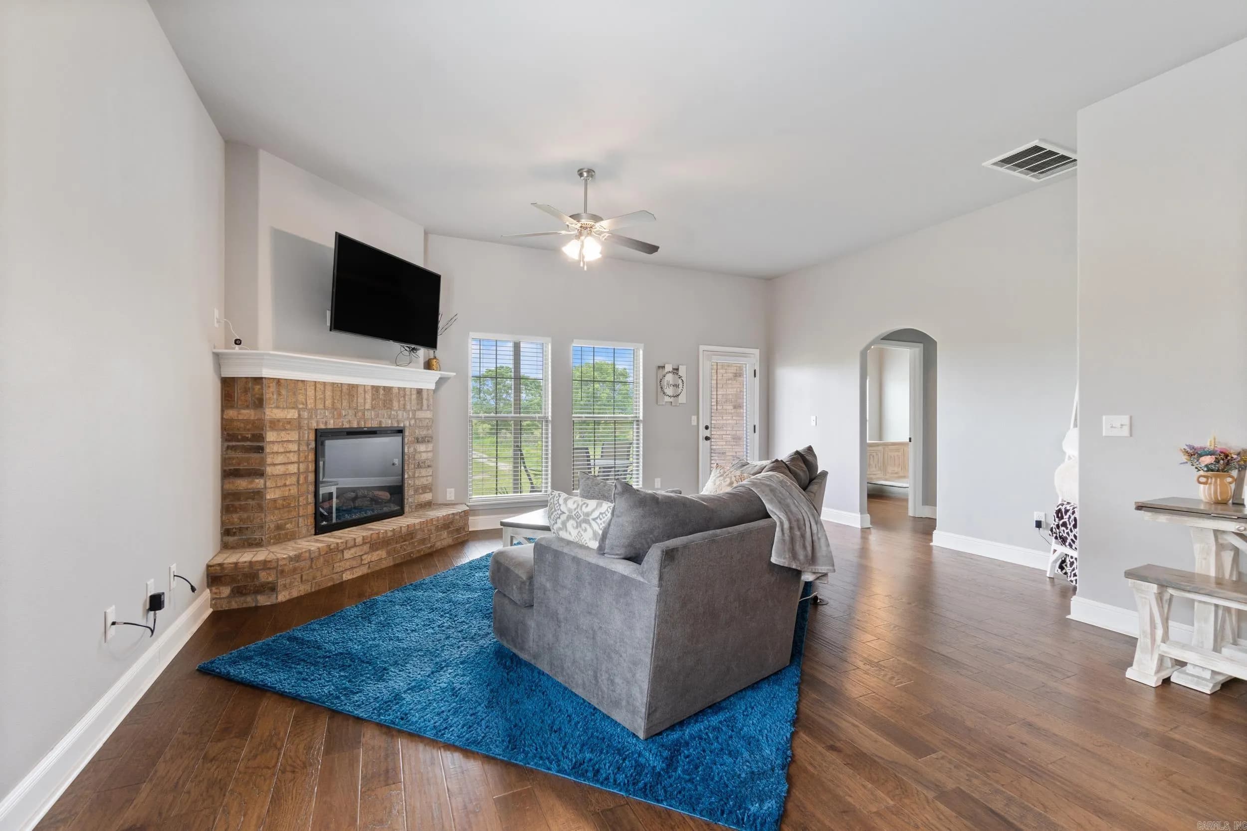 Property at 526 NW 62nd avenue - Image 7