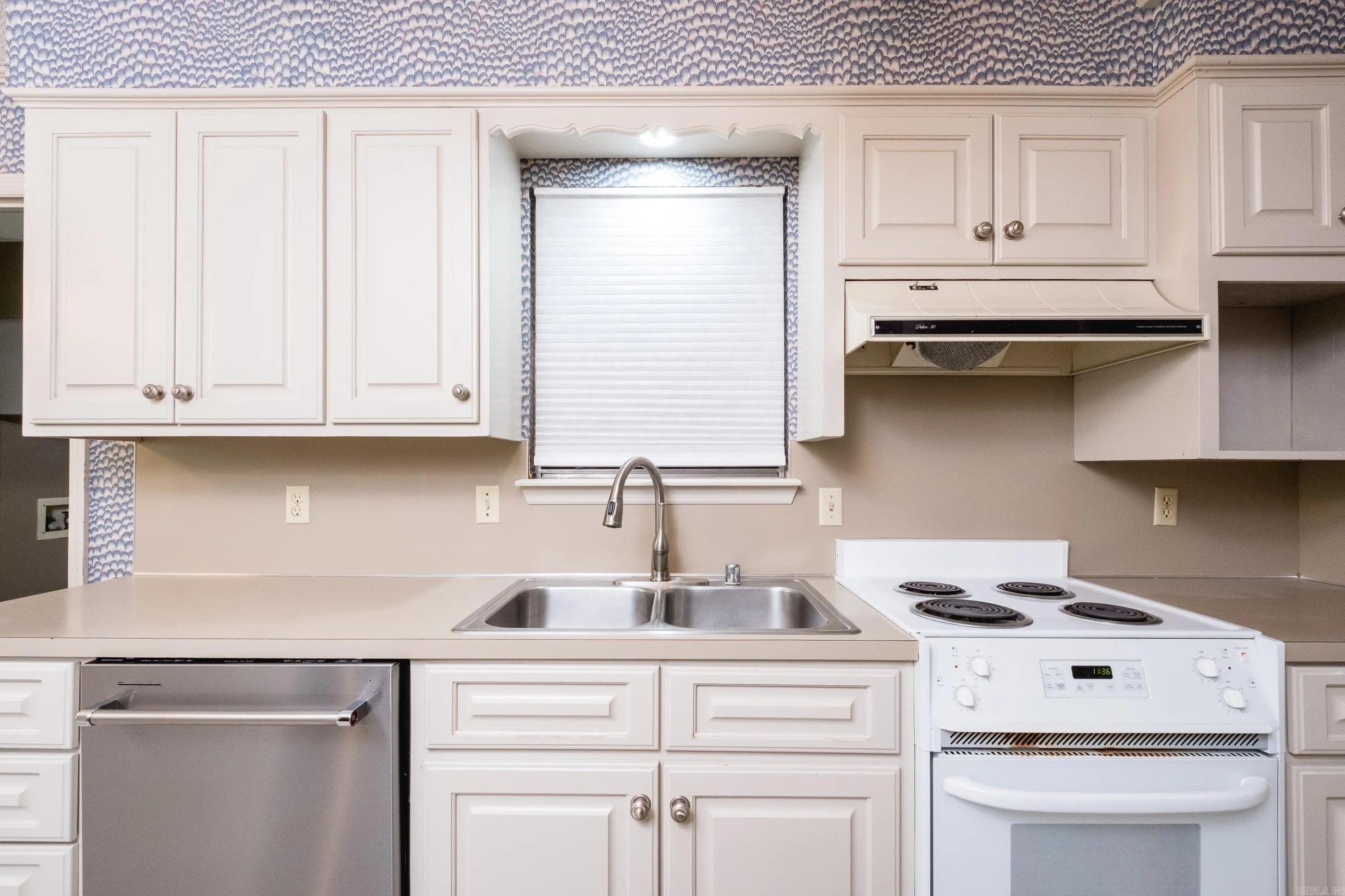 Property at 3320  Breckenridge - Image 19