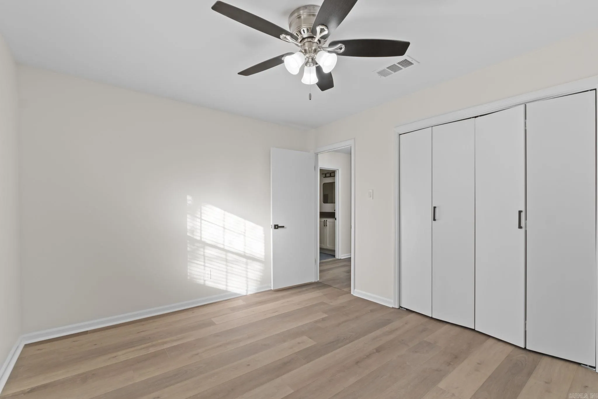 Property at 6001  Elk river - Image 32