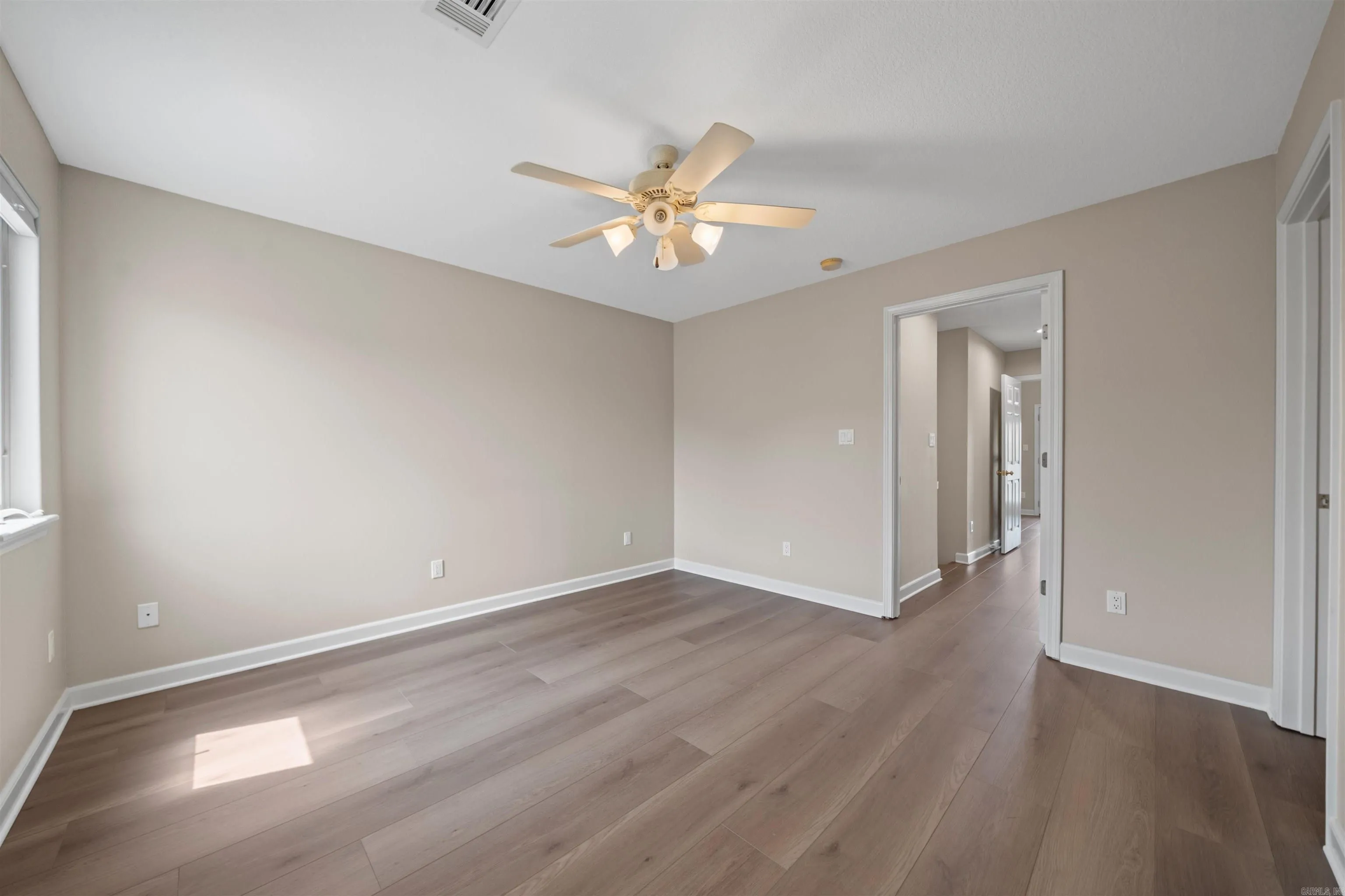Property at 188  Villa pointe, C - Image 31