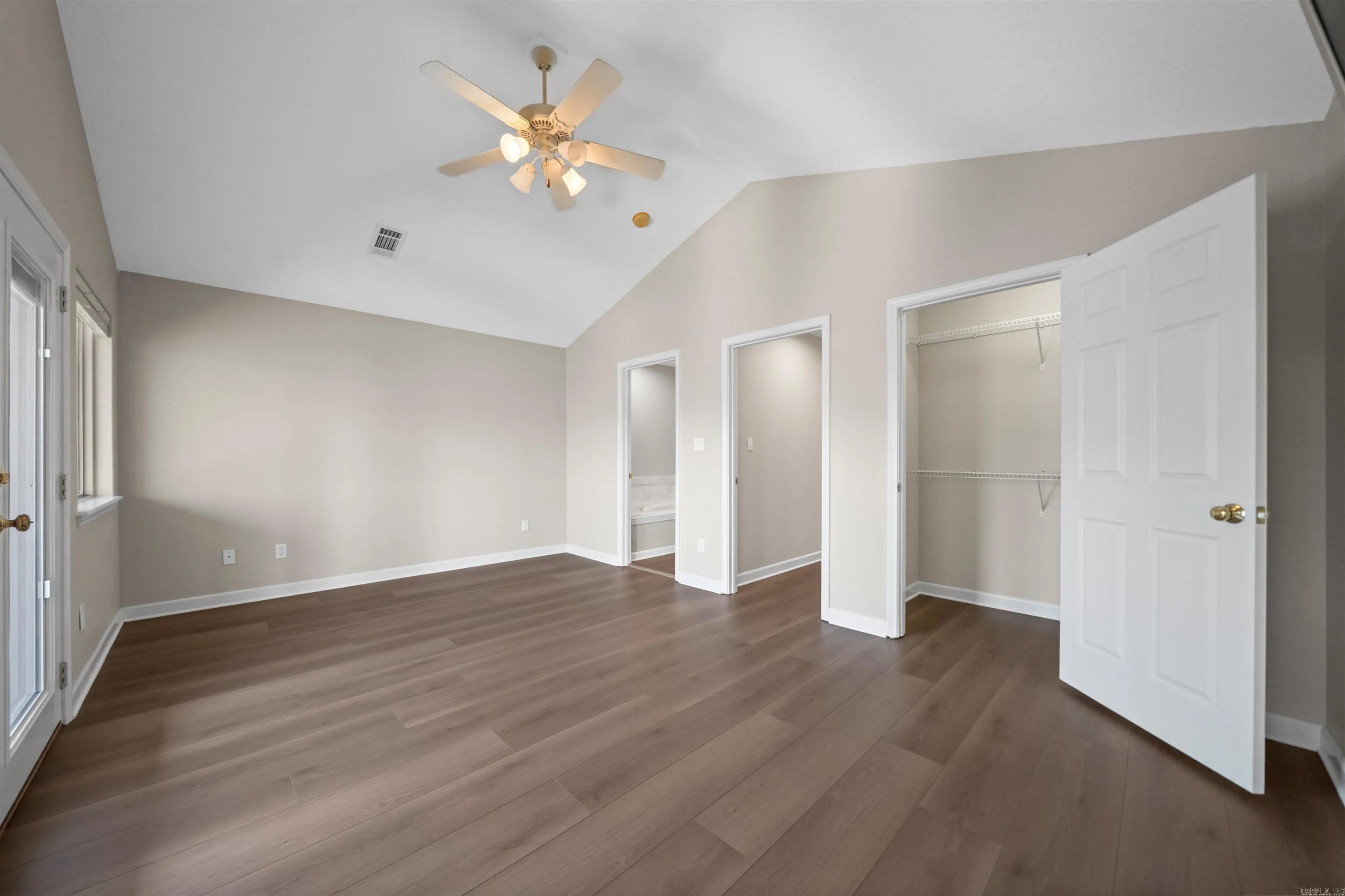 Property at 188  Villa pointe, C - Image 23