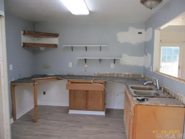 Property at 382 W Line - Image 27