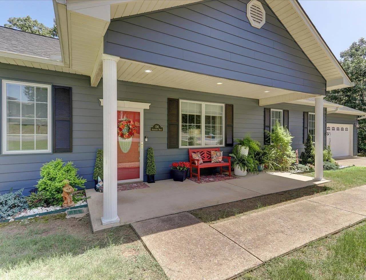 Property at 136  Arlington - Image 33