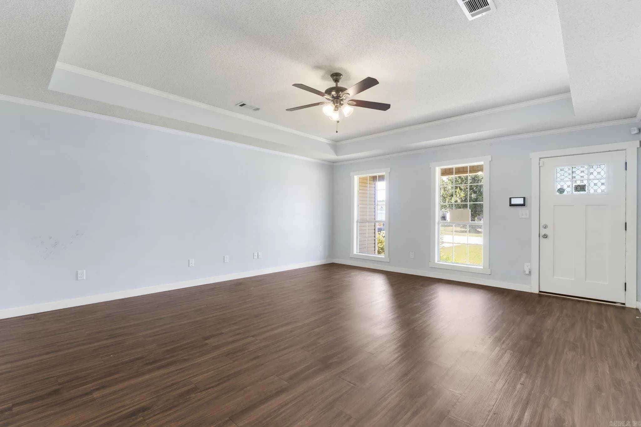 Property at 337  Lamplighter - Image 6