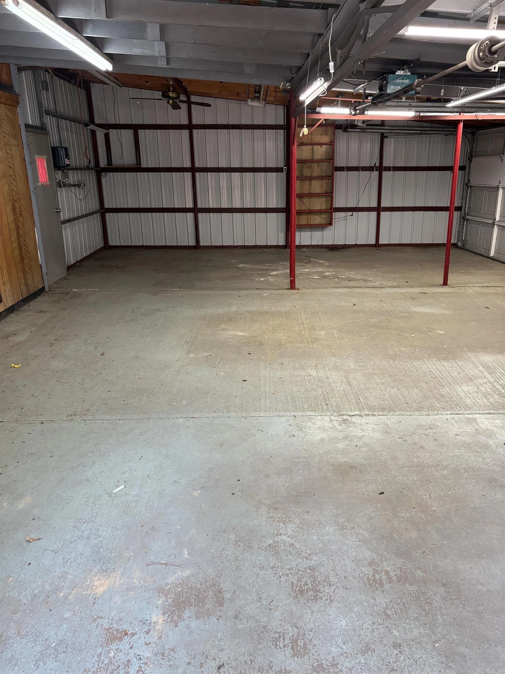 Property at 2526  Williams - Image 18