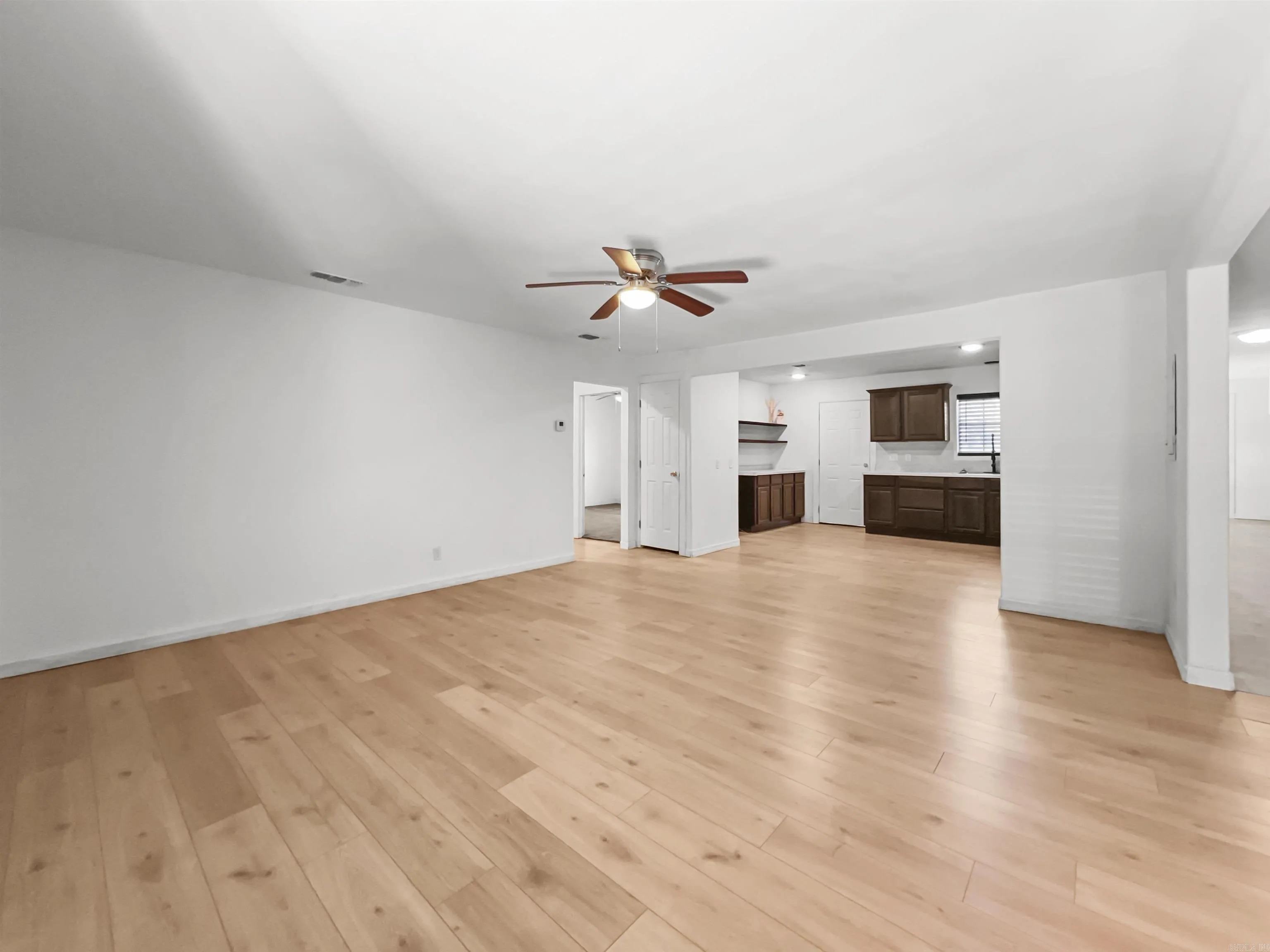 Property at 450  Bryan ave - Image 9