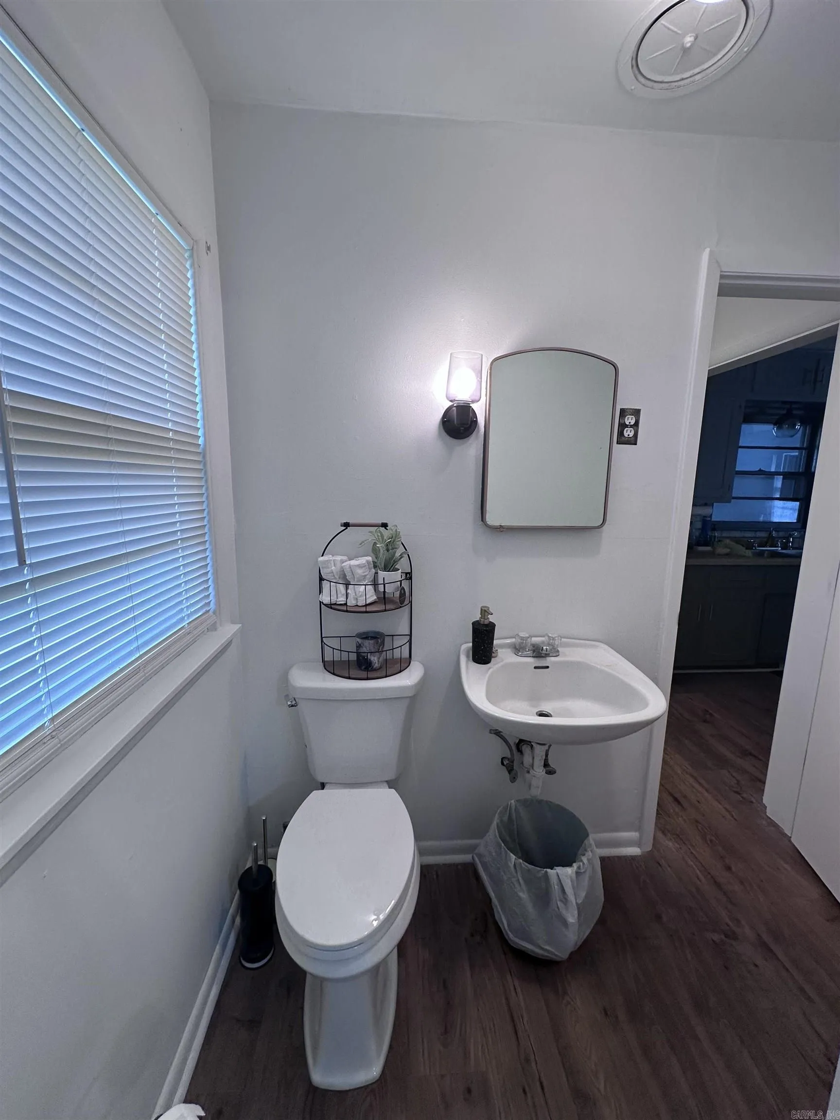 Property at 1932  Greene 847 - Image 5