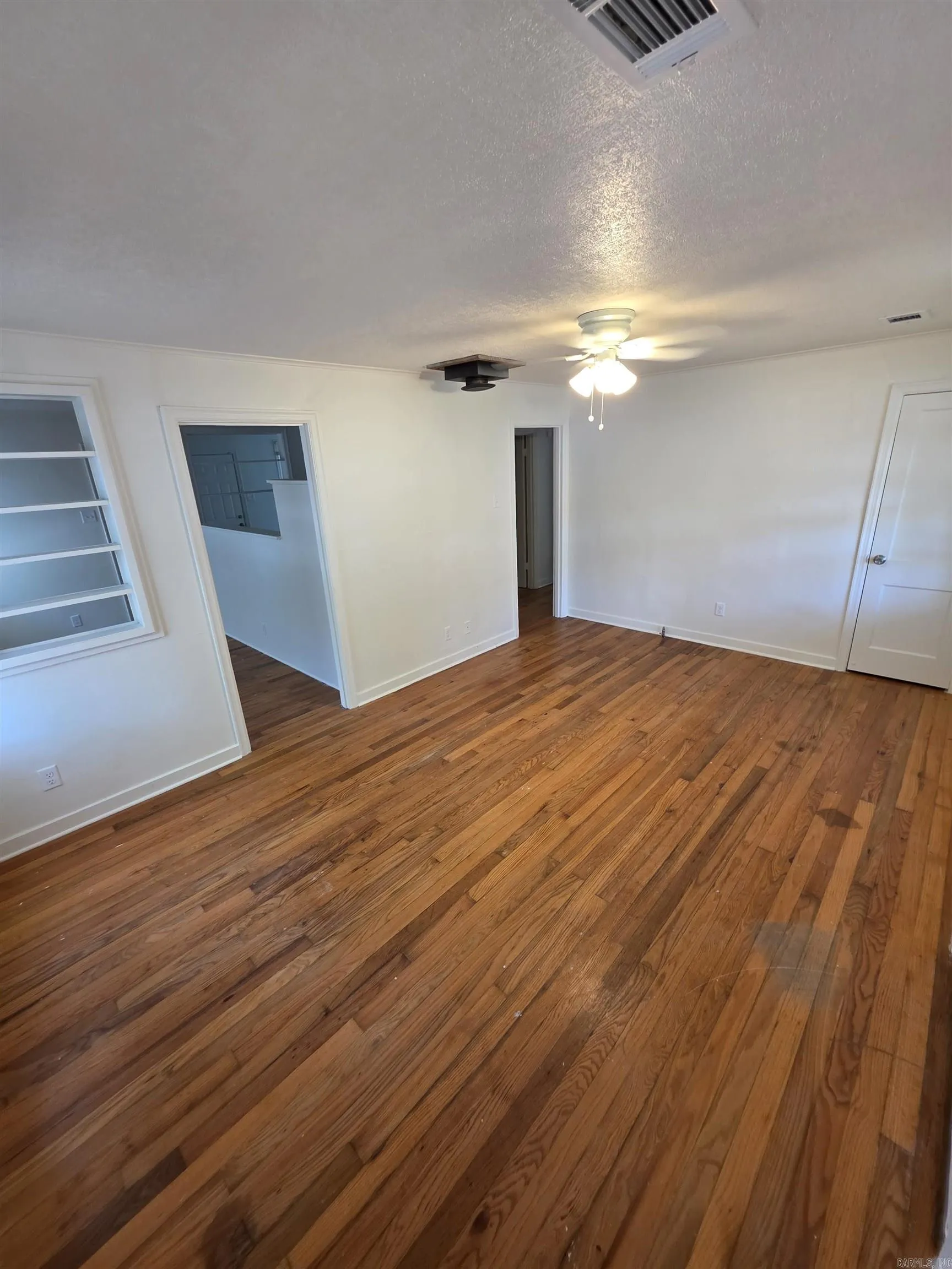 Property at 2501 S Tyler - Image 5