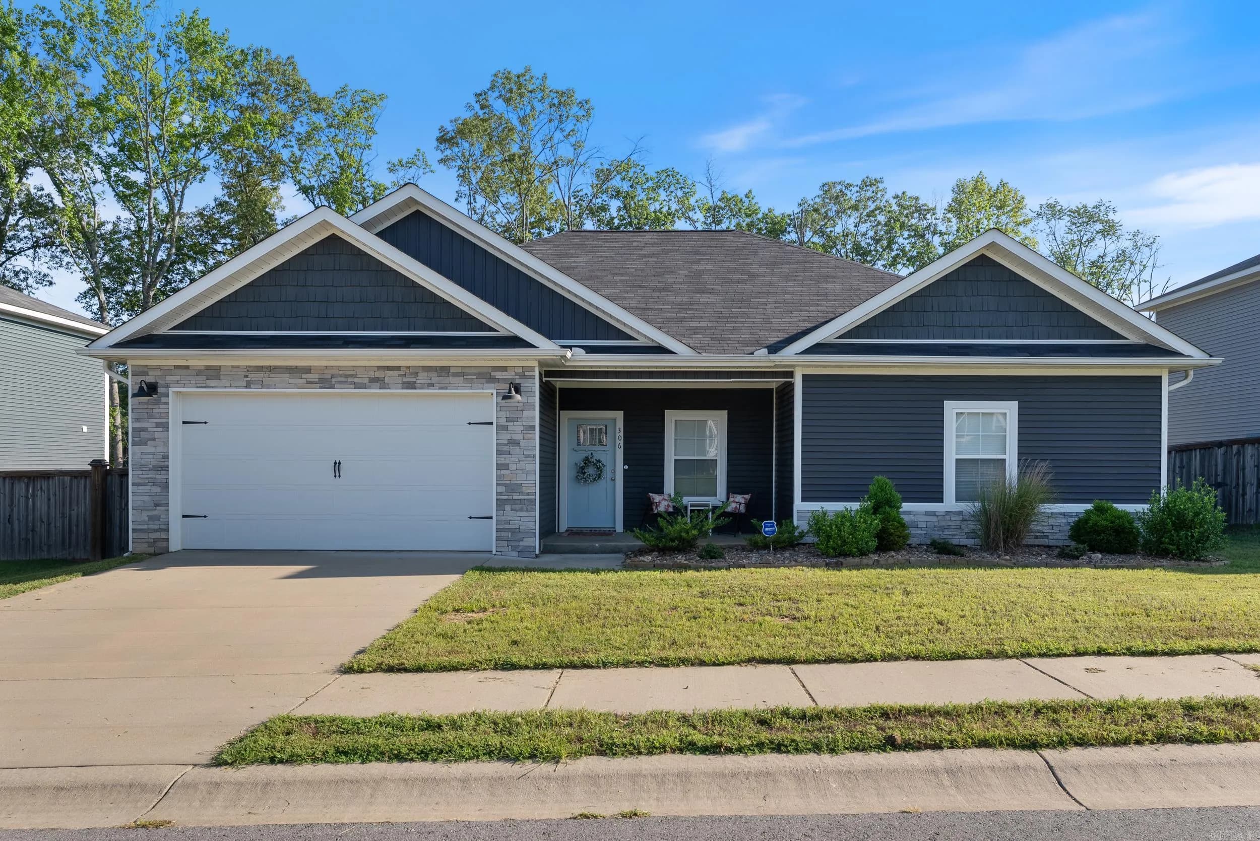 Property at 306  Kings ranch - Image 1