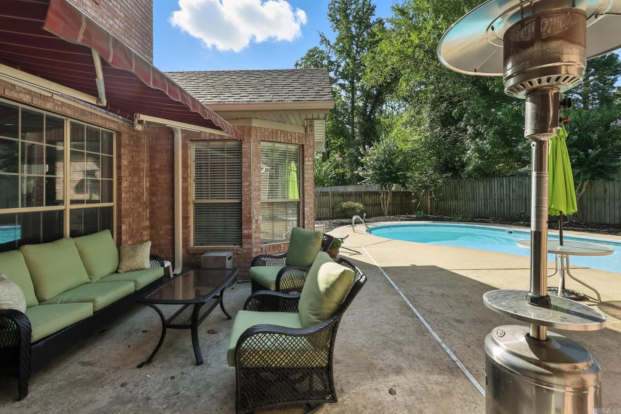 Property at 7  Canterbury - Image 34