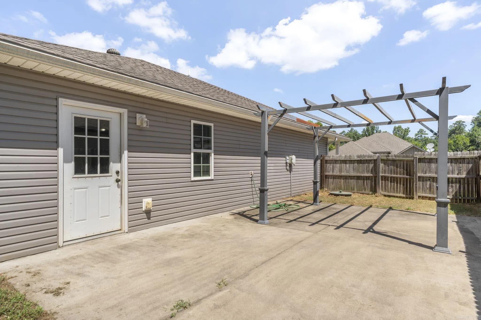 Property at 534  Wisteria - Image 38