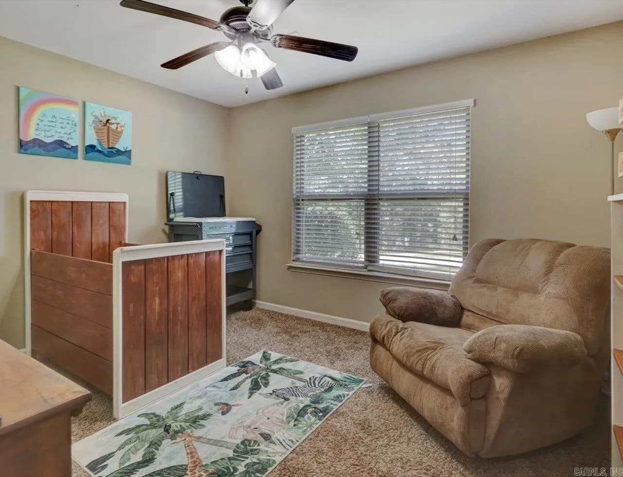 Property at 204  Luek - Image 23