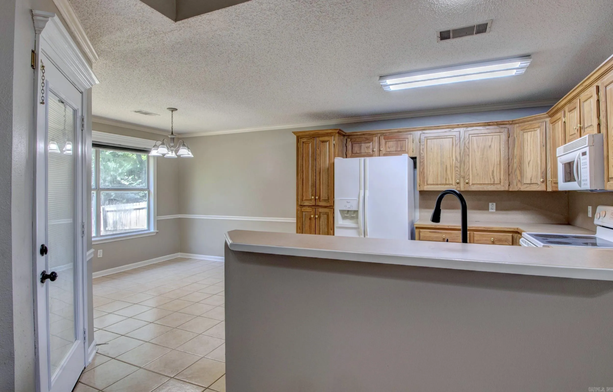 Property at 2411  Shadowcreek - Image 13