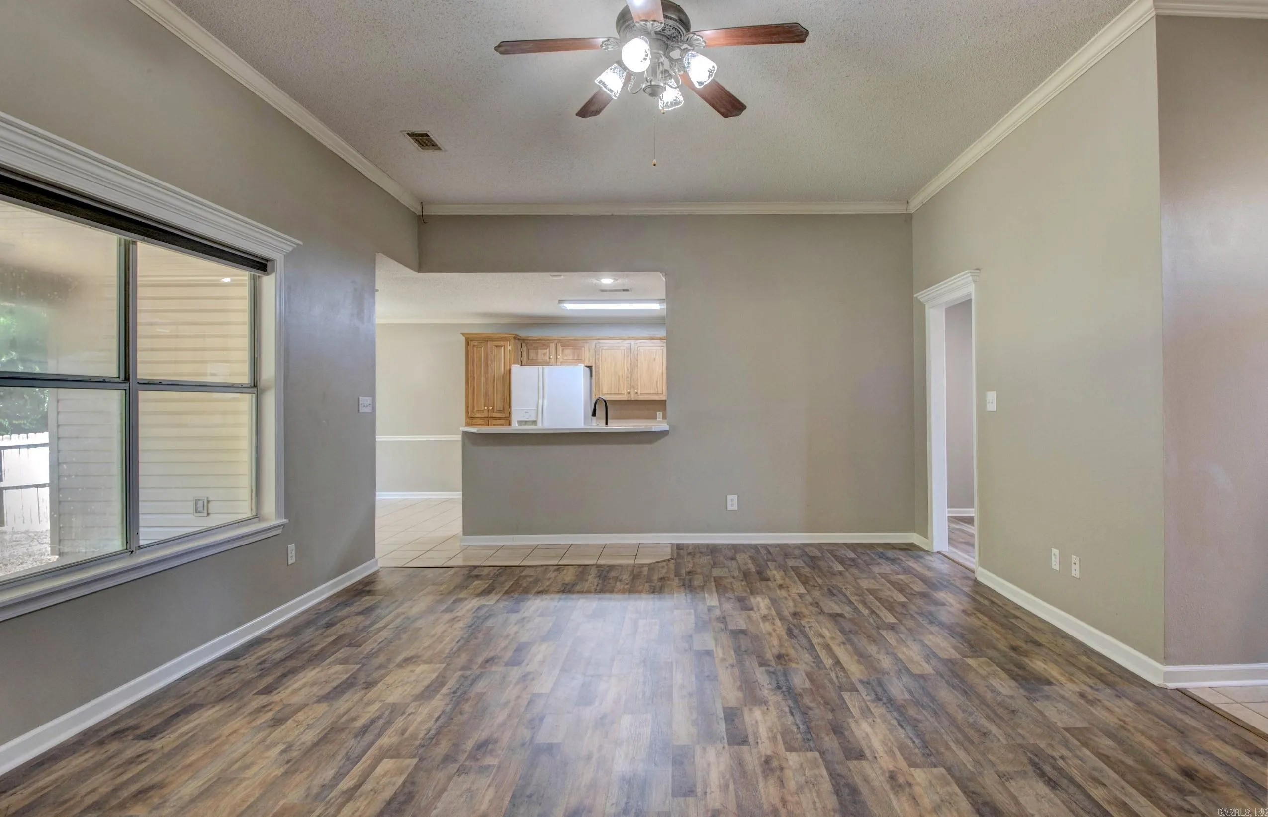 Property at 2411  Shadowcreek - Image 7