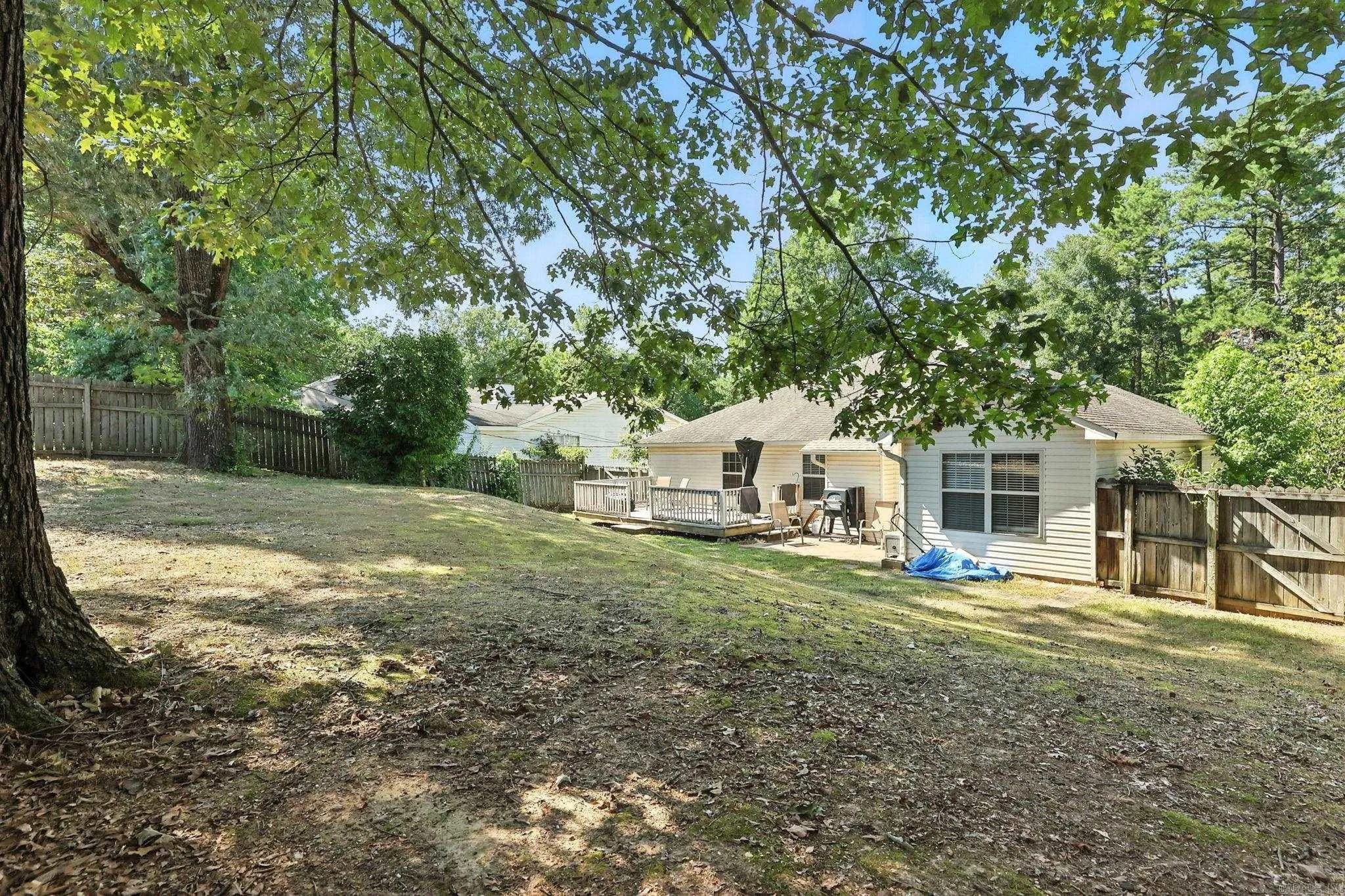 Property at 7  Lehigh court - Image 29