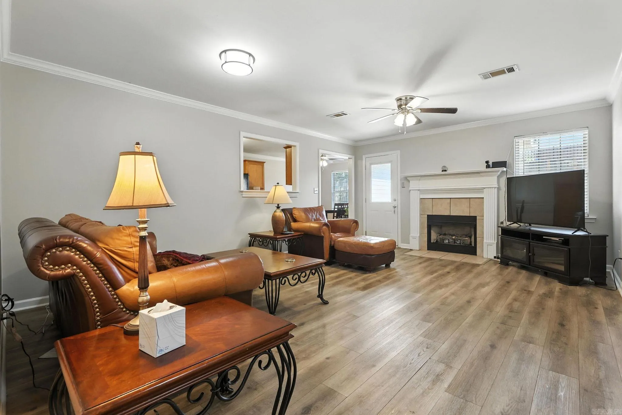 Property at 7  Lehigh court - Image 8