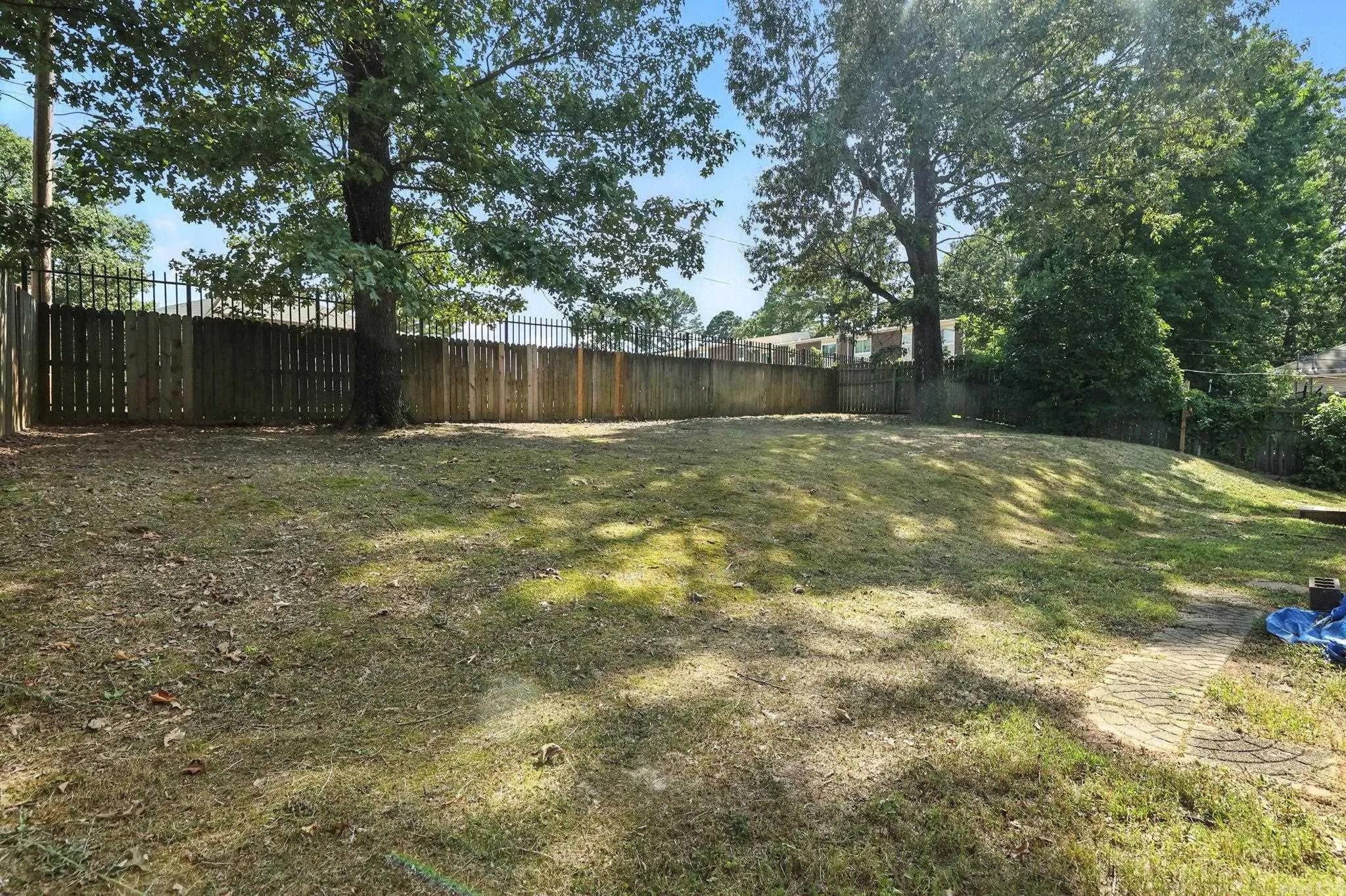 Property at 7  Lehigh court - Image 31