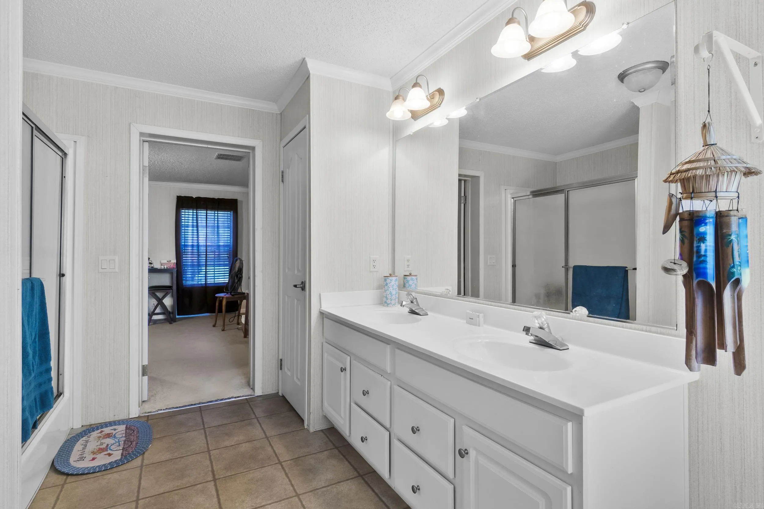 Property at 212 N Smith - Image 9