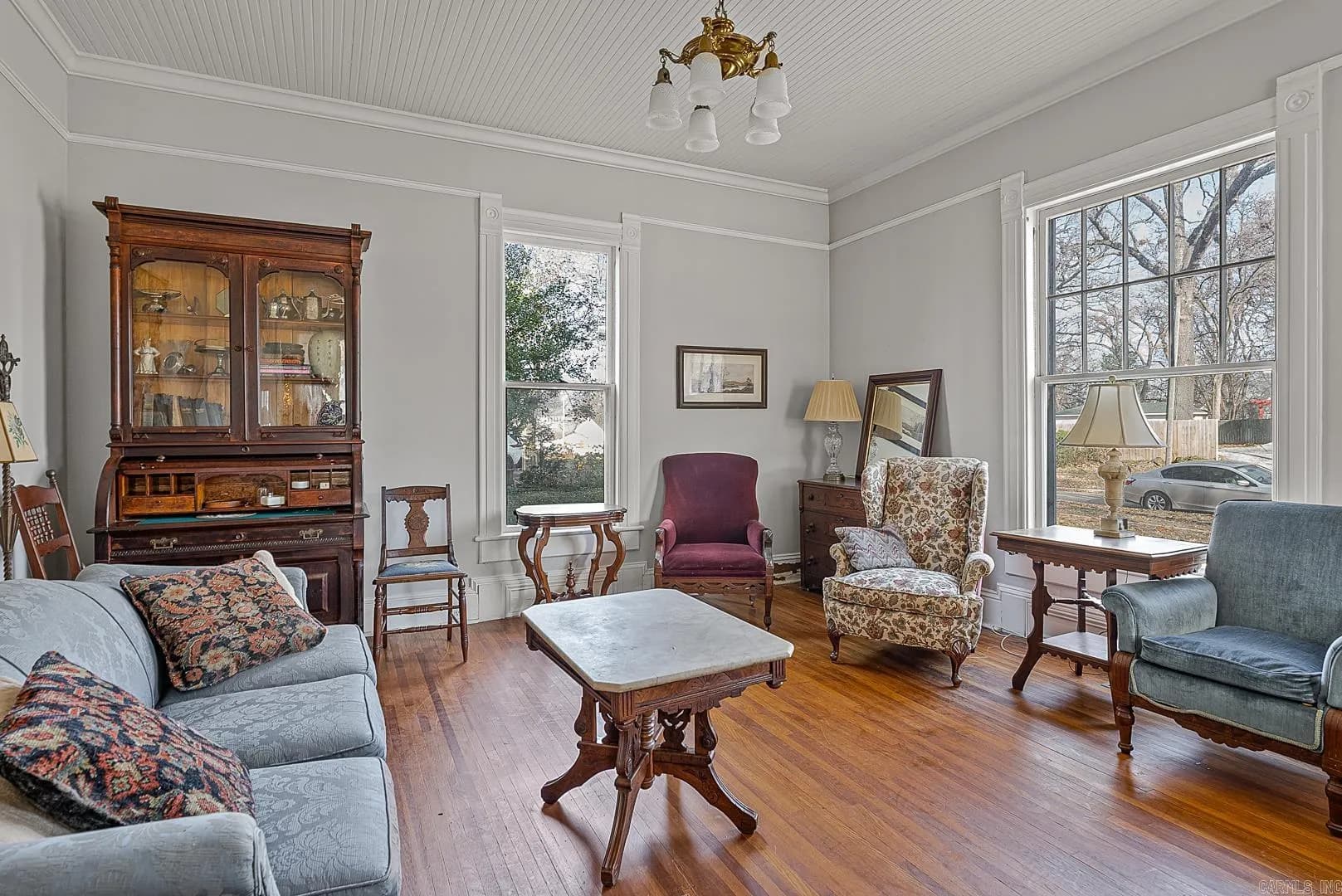 Property at 642 W Matthews - Image 5