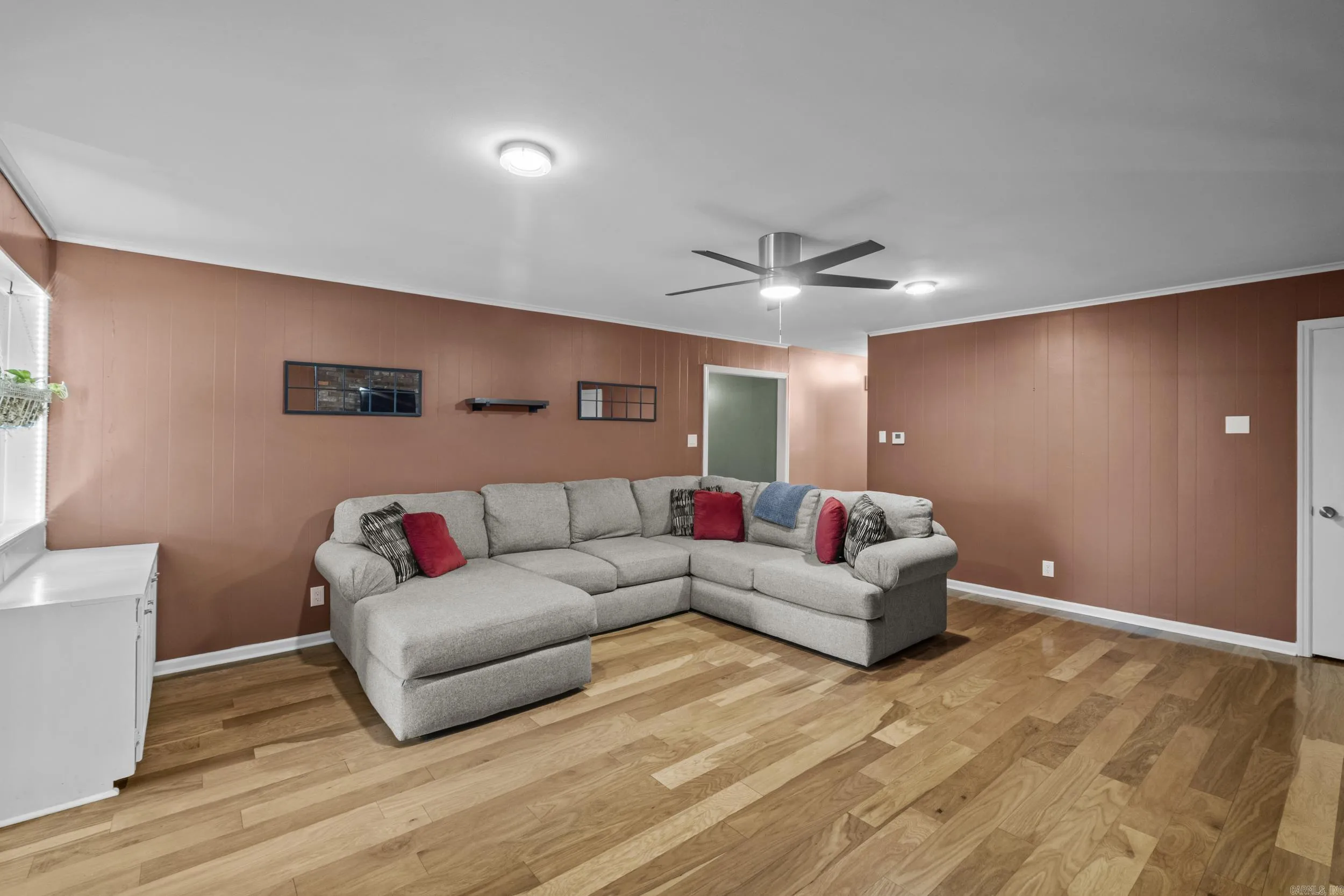 Property at 32  Desoto - Image 20